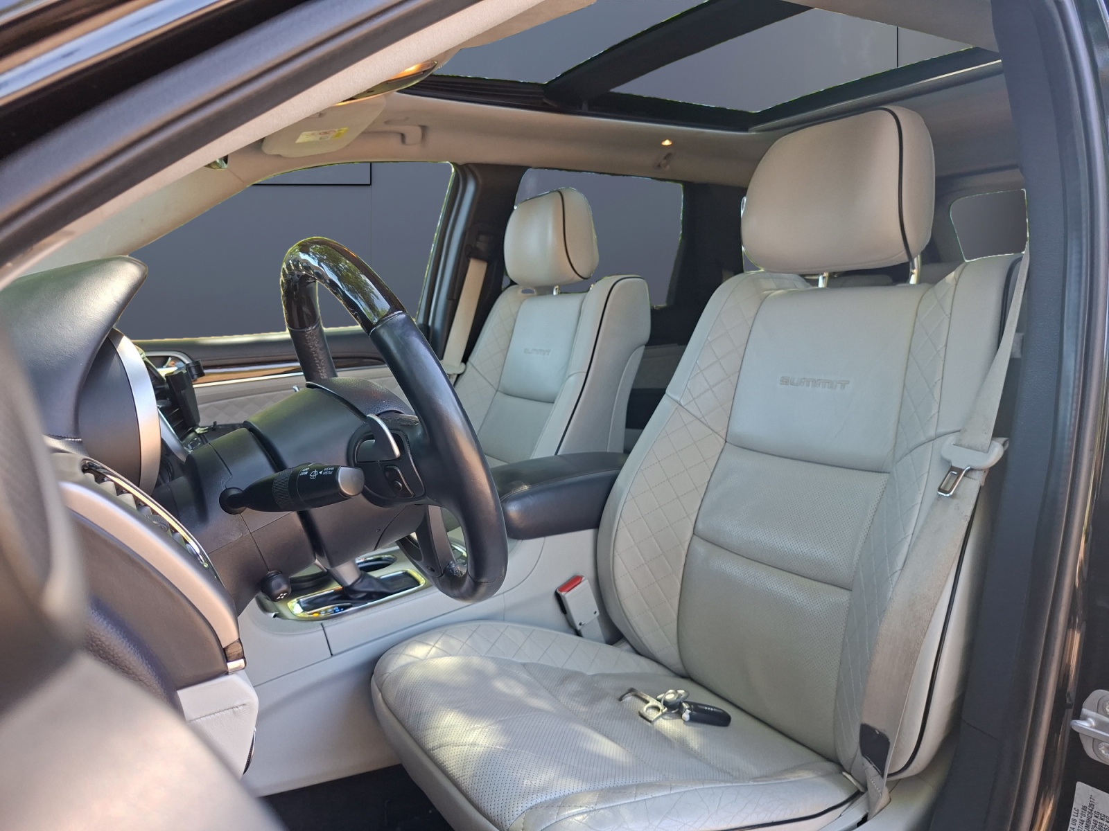 Jeep Grand Cherokee 9
