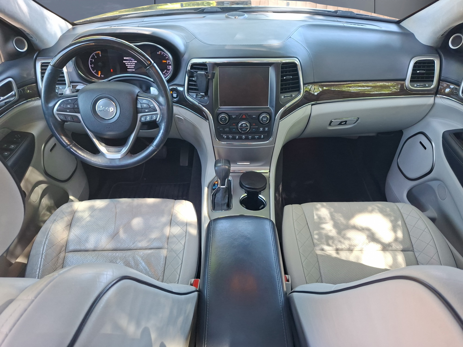 Jeep Grand Cherokee 14