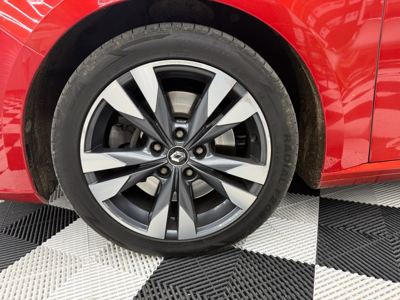 Renault Megane 25