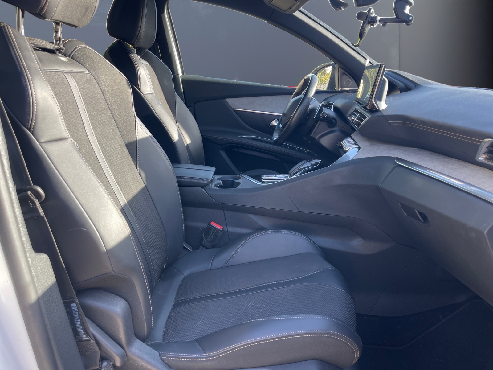 Peugeot 3008 13