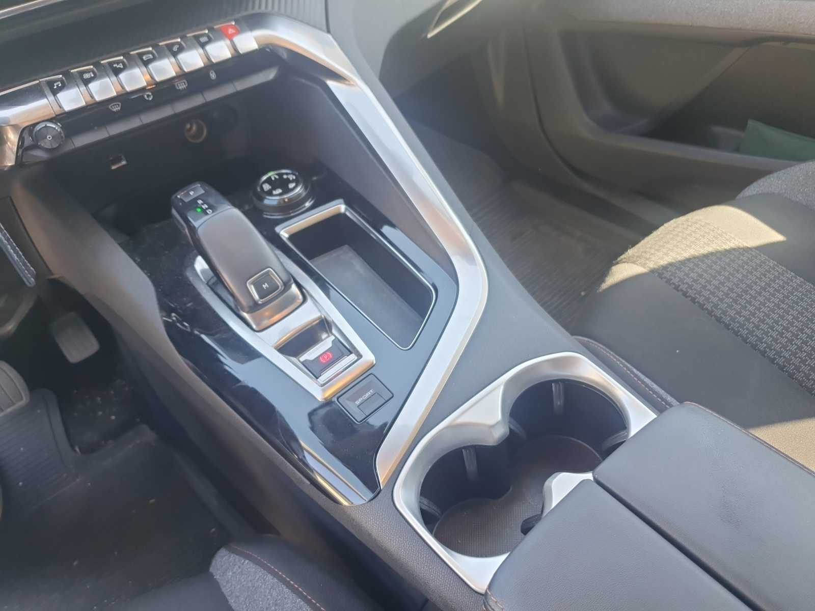 Peugeot 3008 22