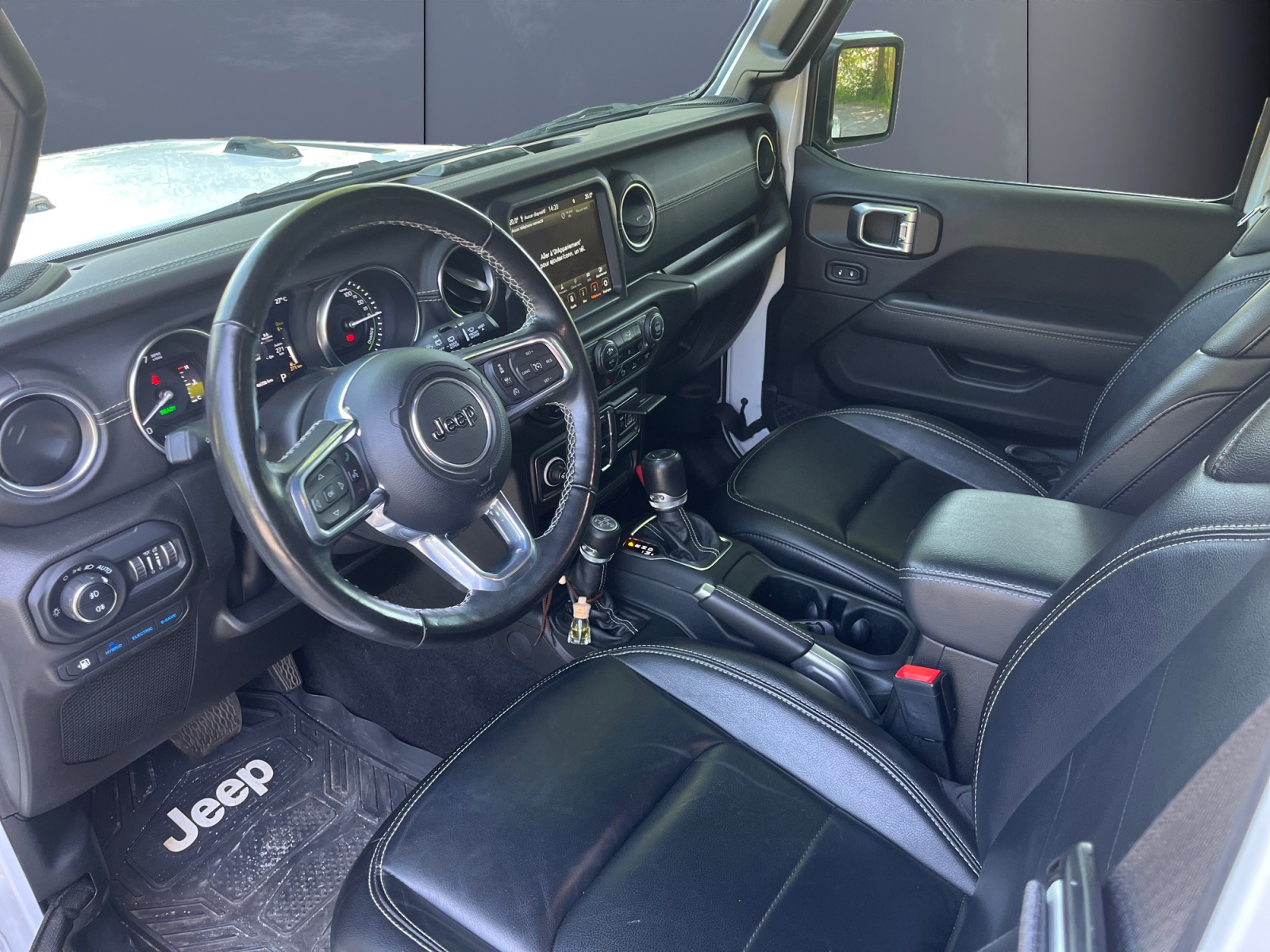 Jeep Wrangler 8