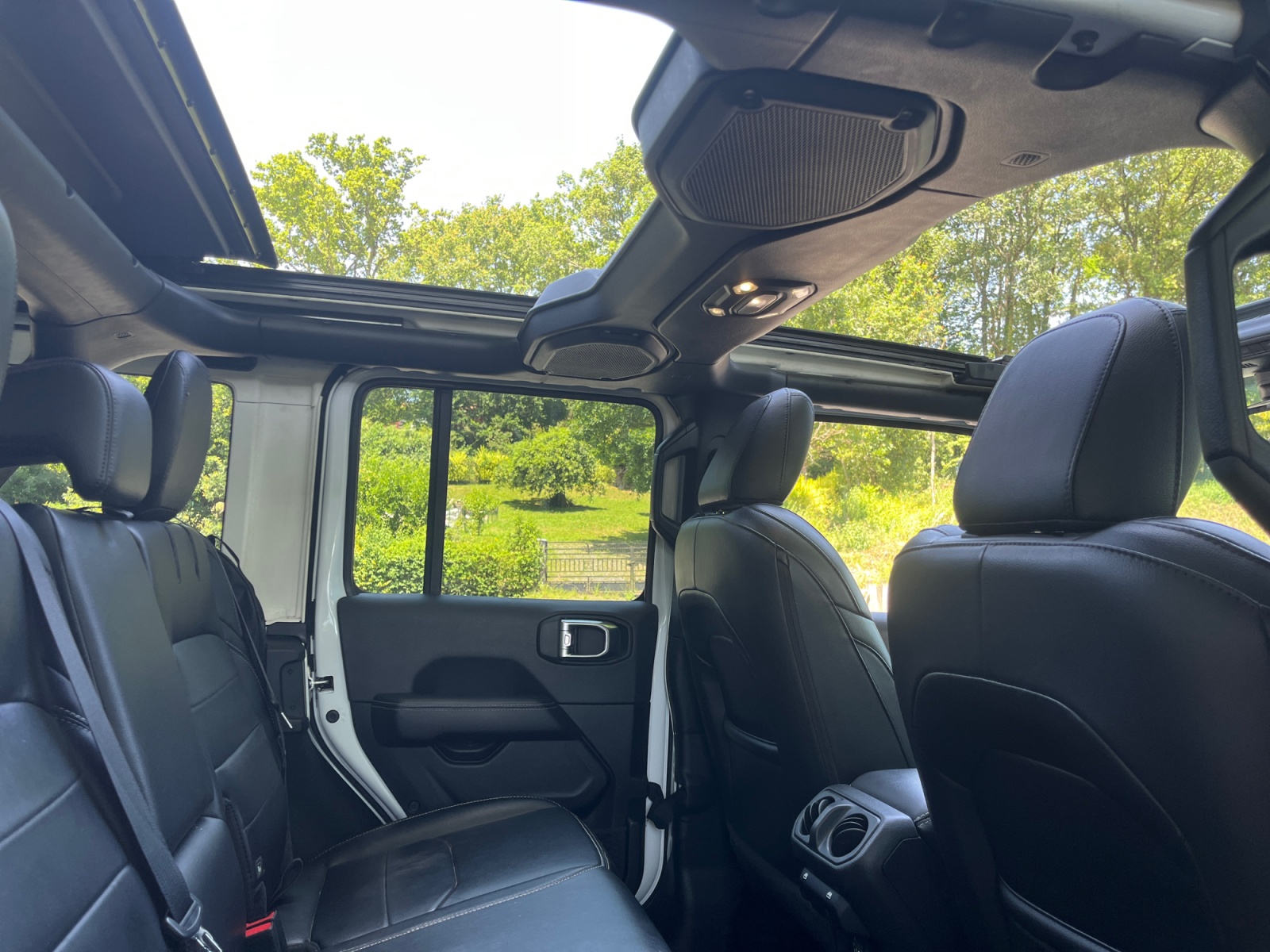Jeep Wrangler 19