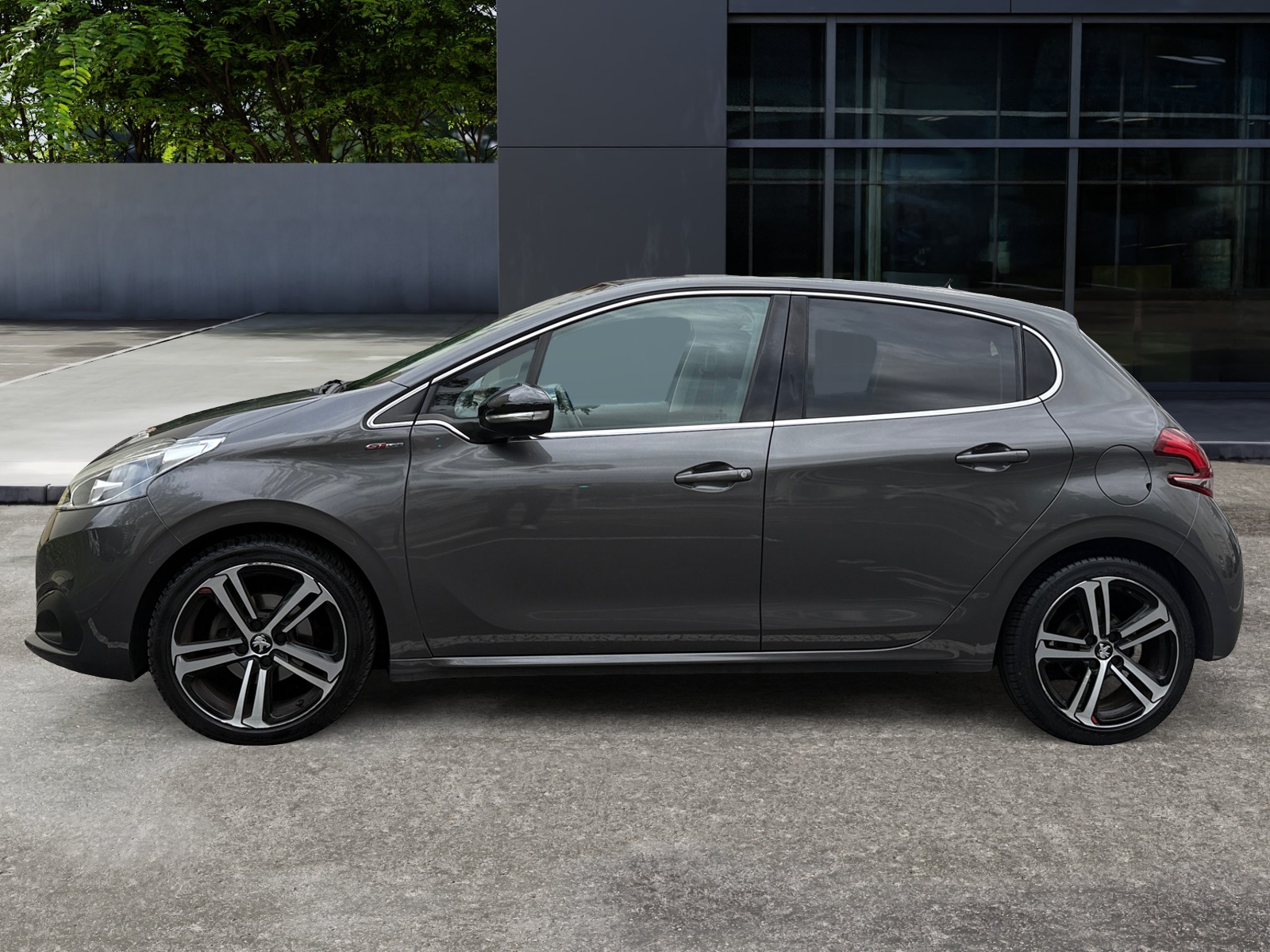 Peugeot 208 1
