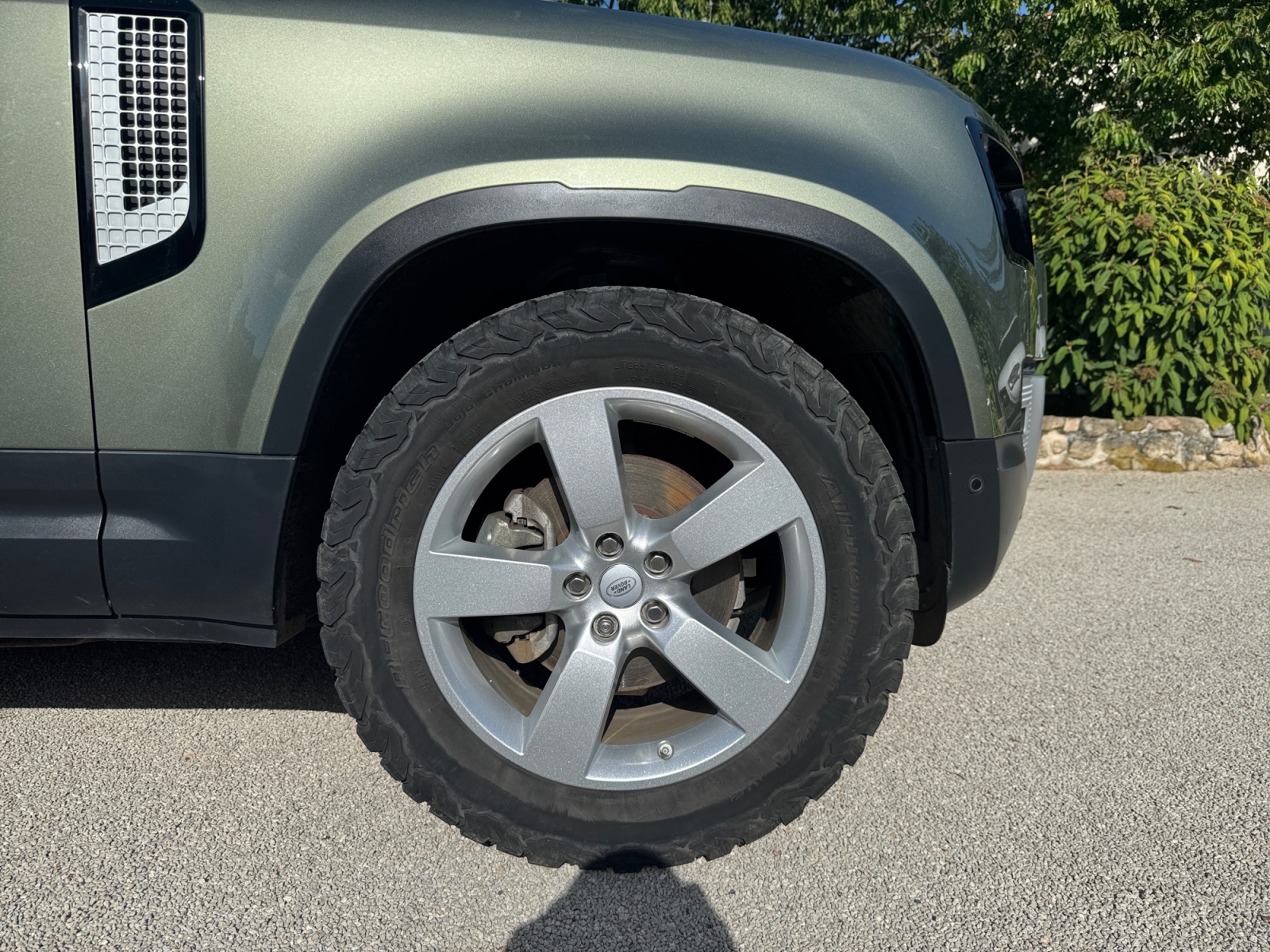 Land Rover Defender 30