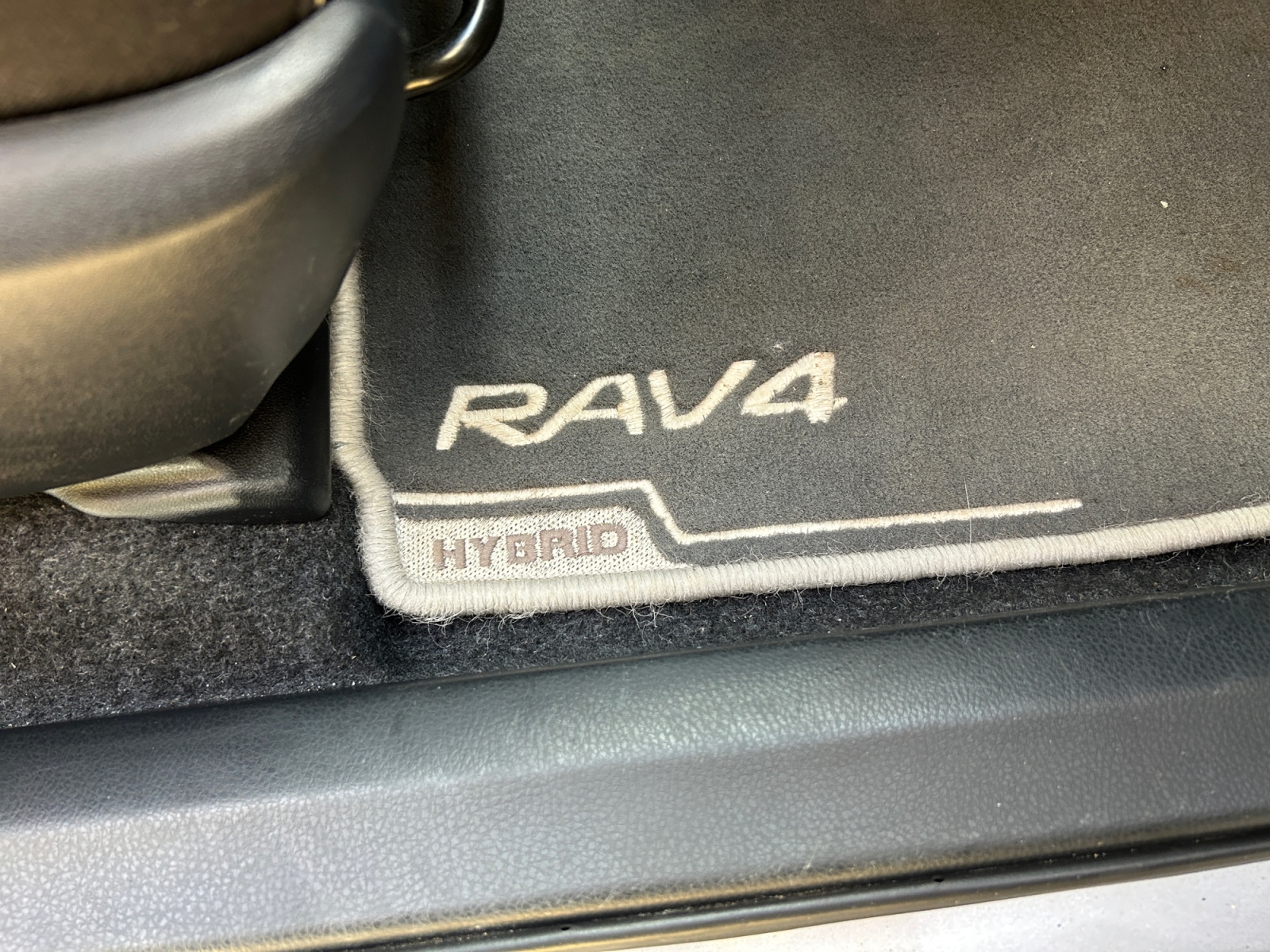 Toyota Rav-4 18