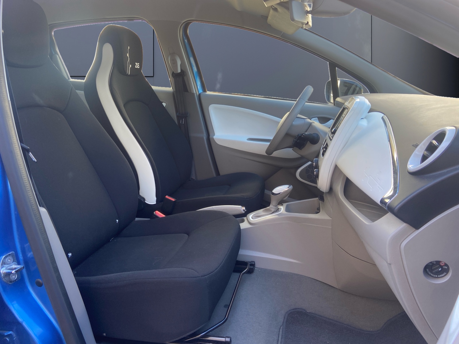 Renault Zoe 13