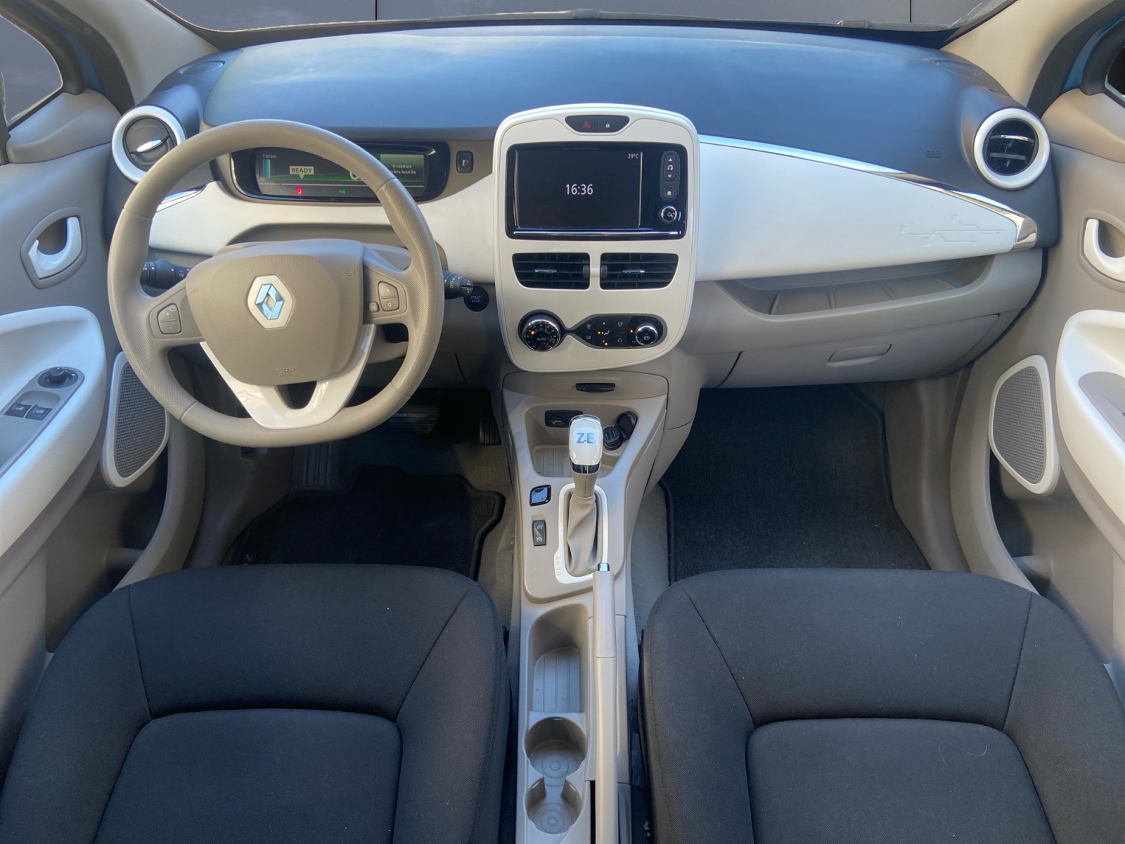 Renault Zoe 14