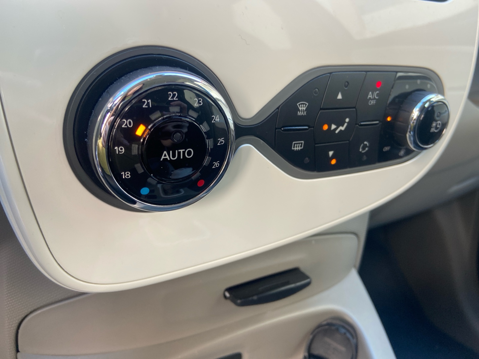 Renault Zoe 22