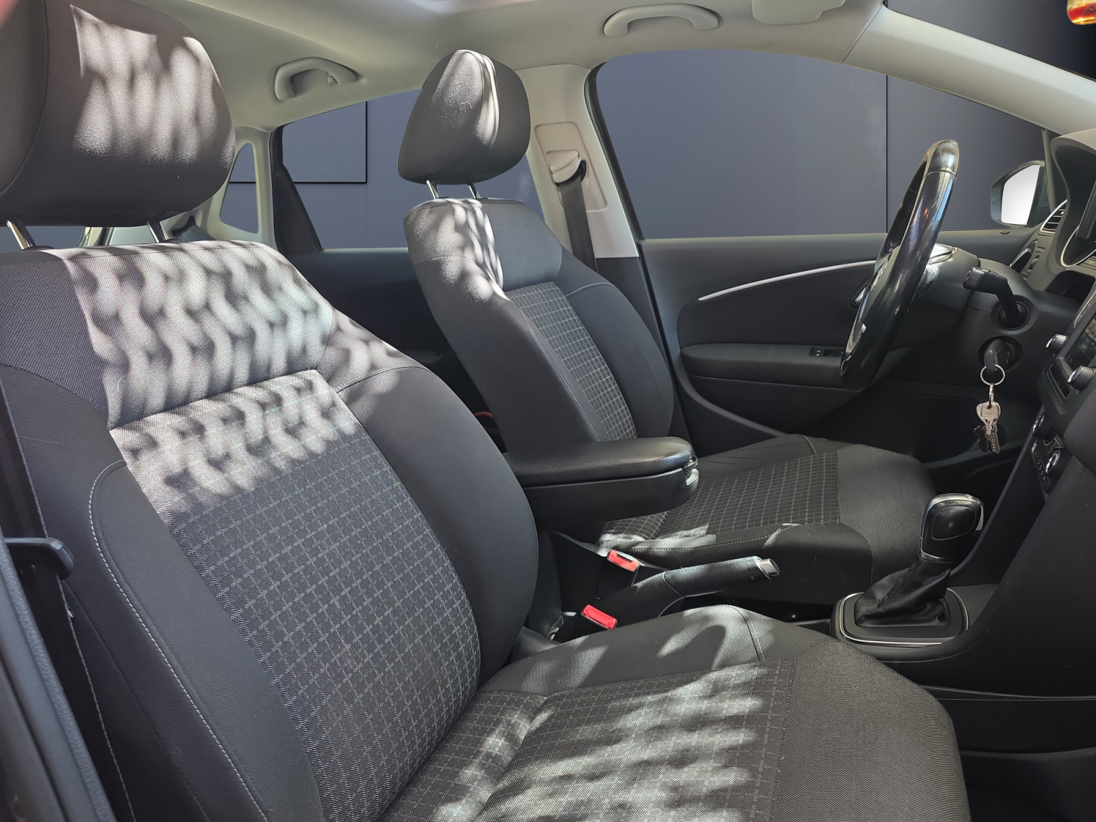 Volkswagen Polo 13