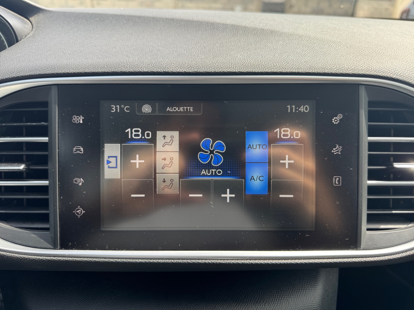 Peugeot 308 16