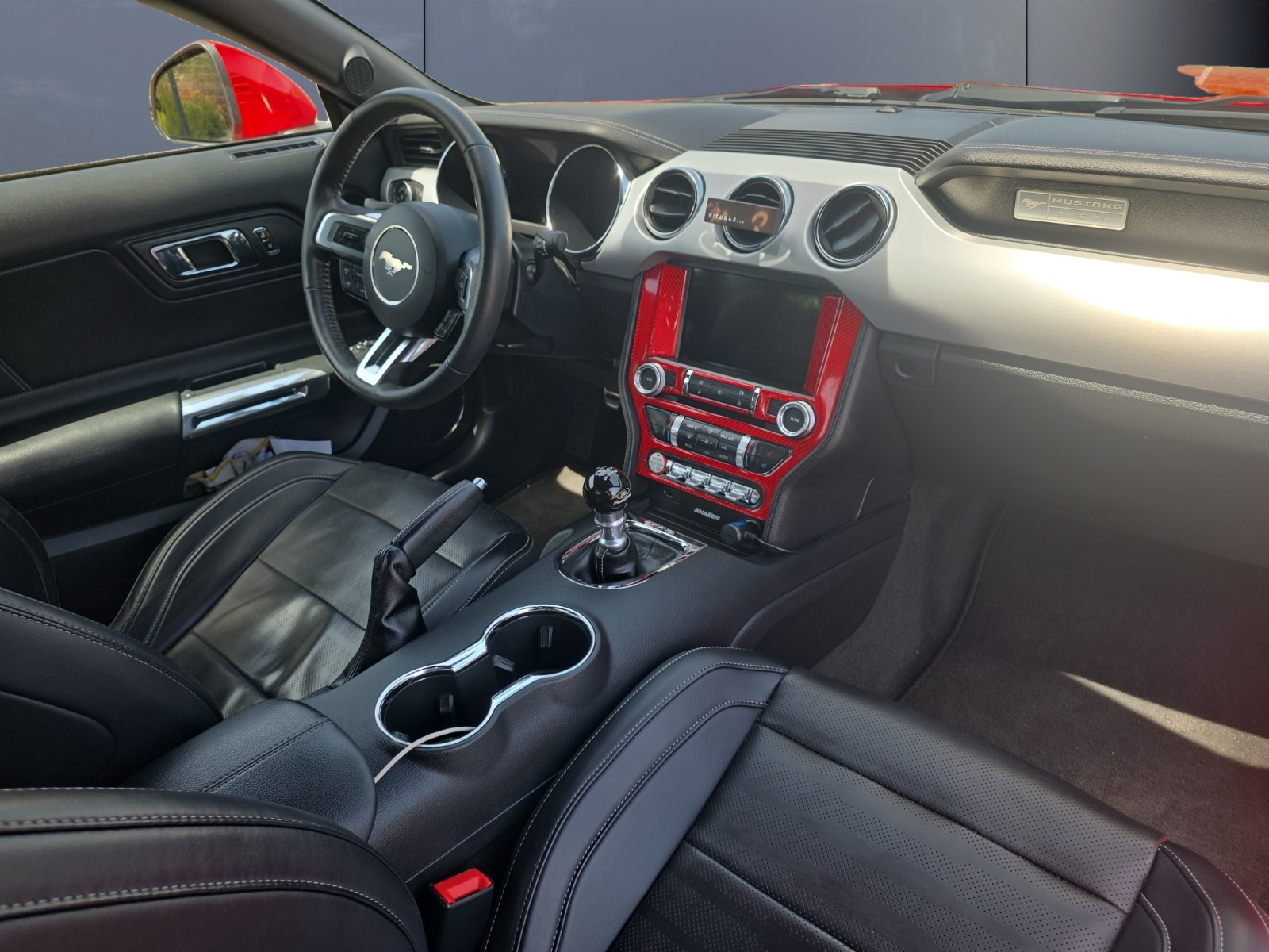 Ford Mustang 12