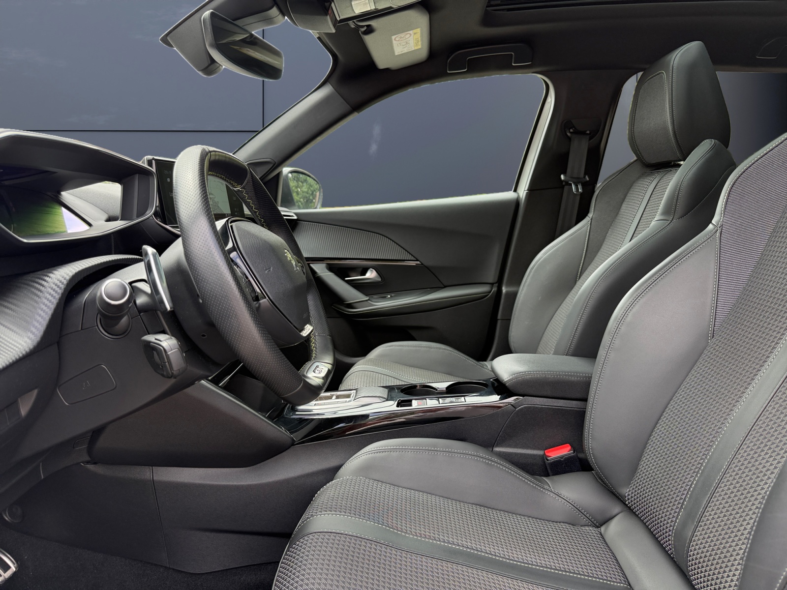 Peugeot 2008 9