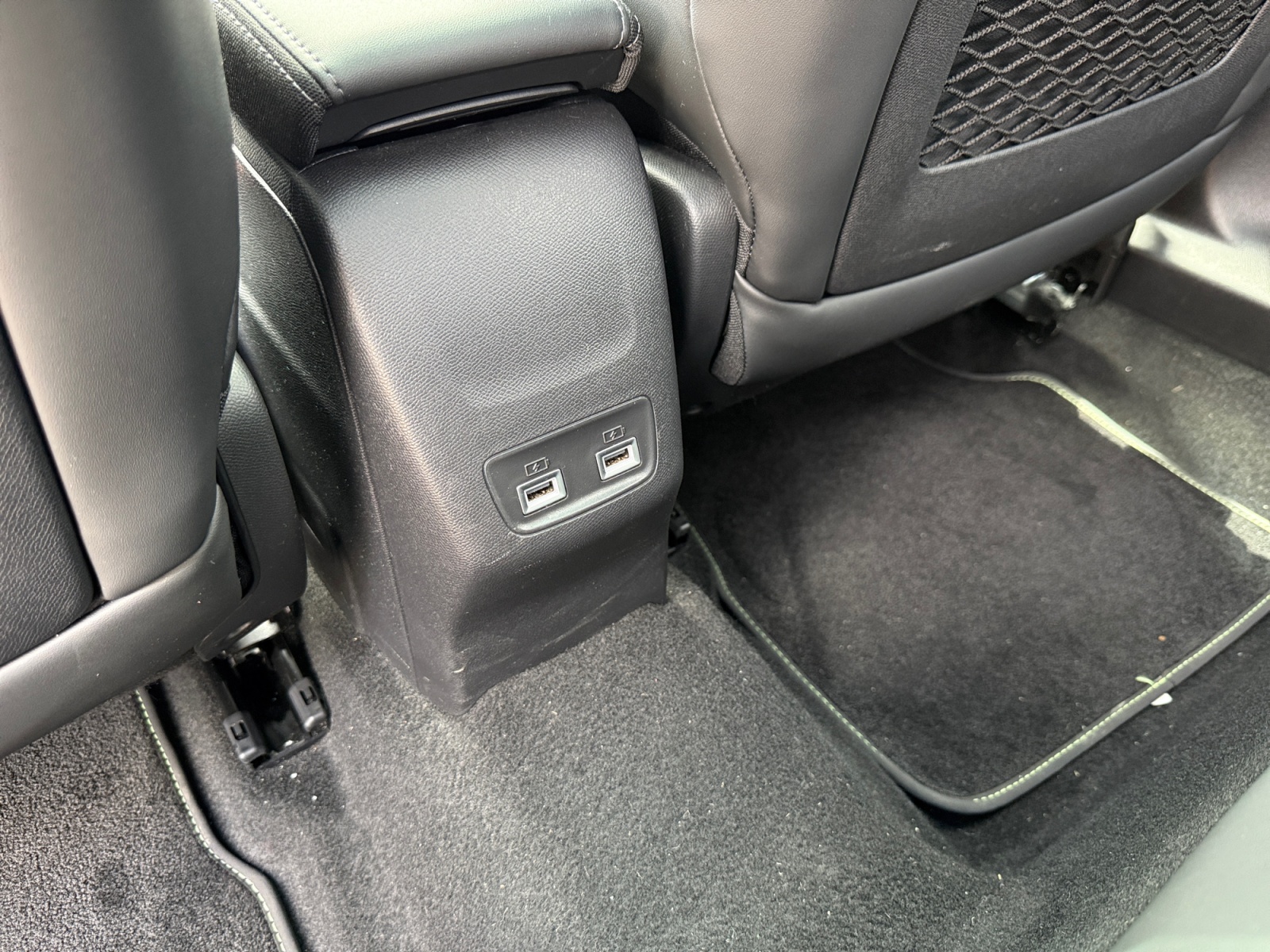 Peugeot 2008 28