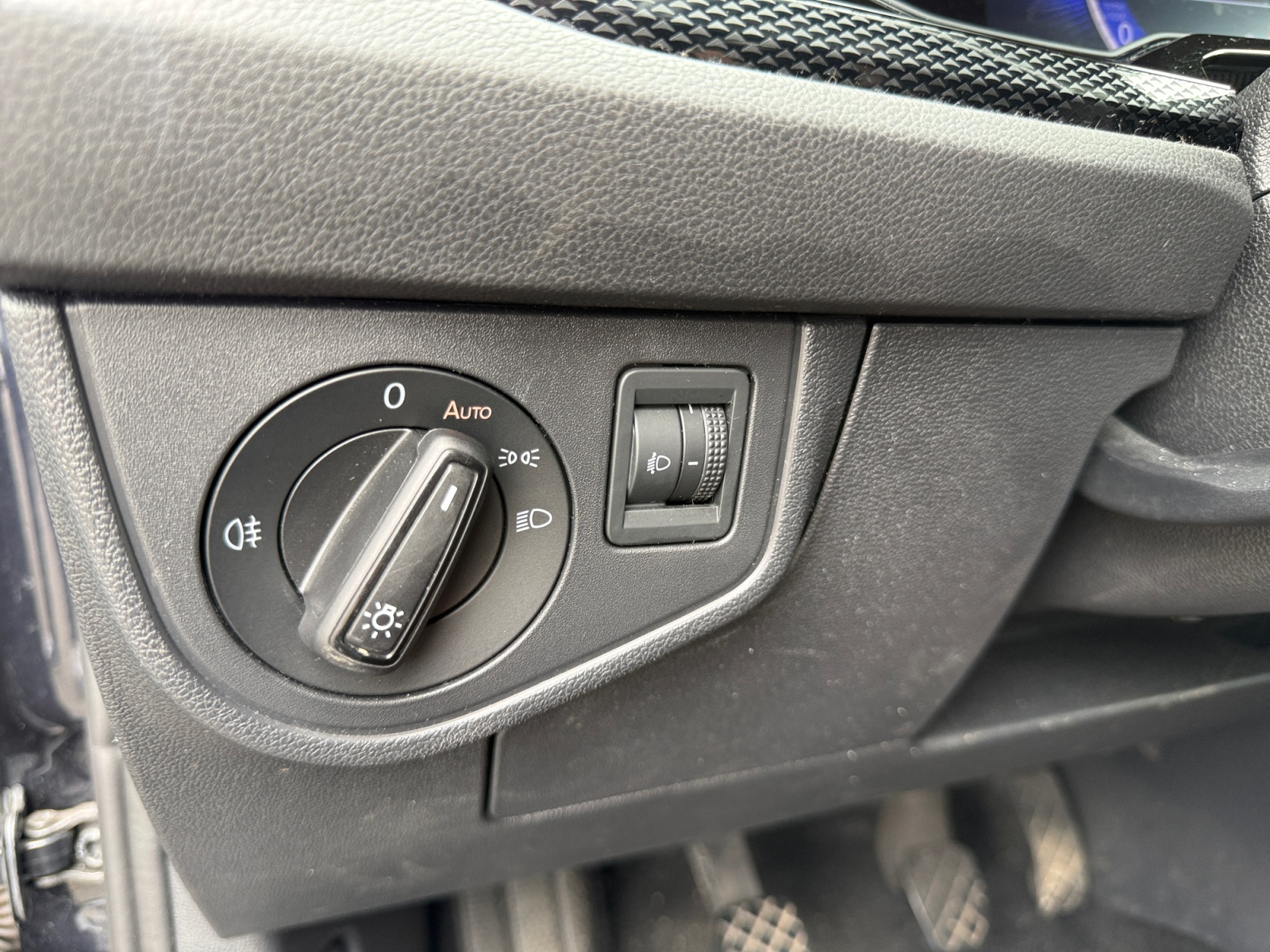 Volkswagen Taigo 18