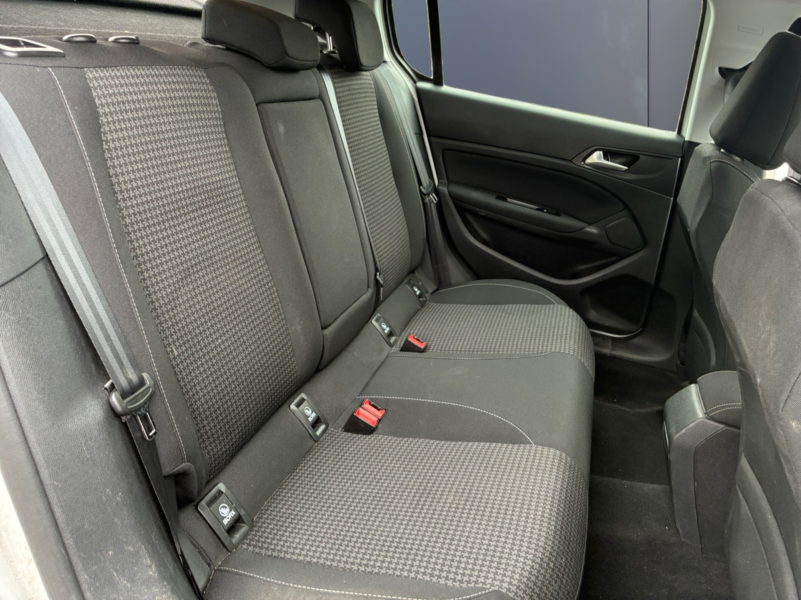 Peugeot 308 11