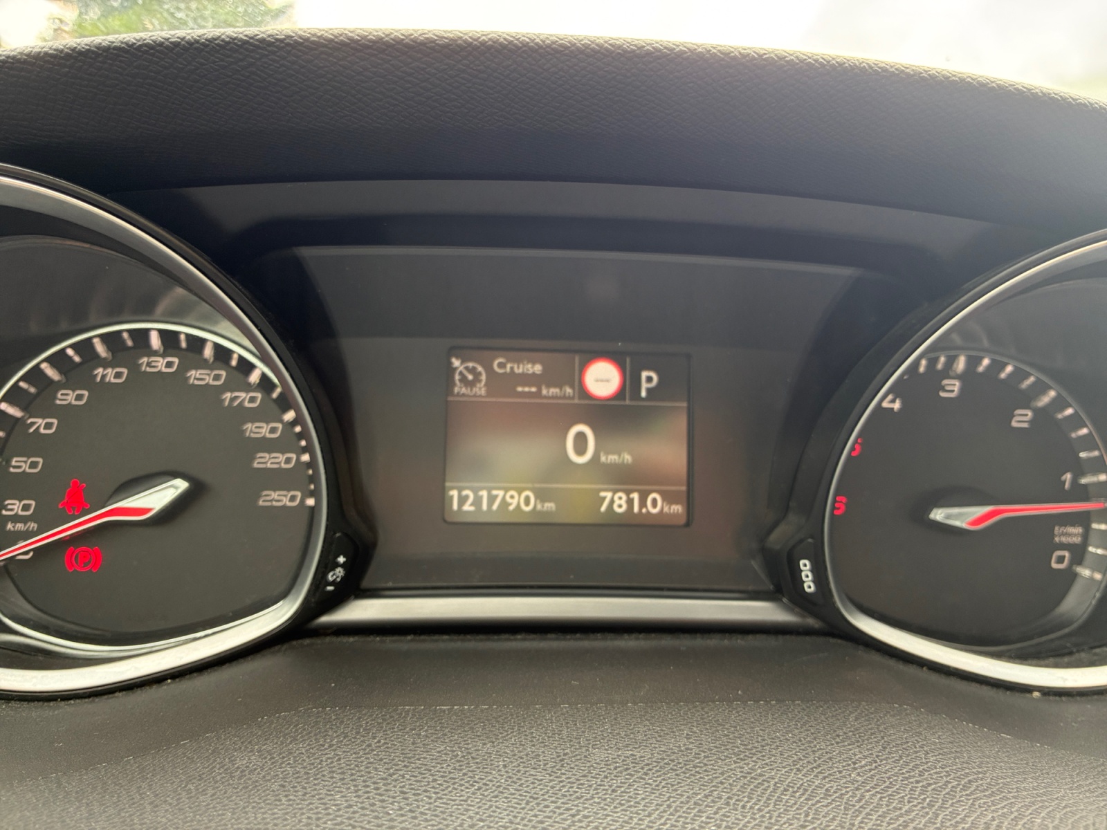 Peugeot 308 16