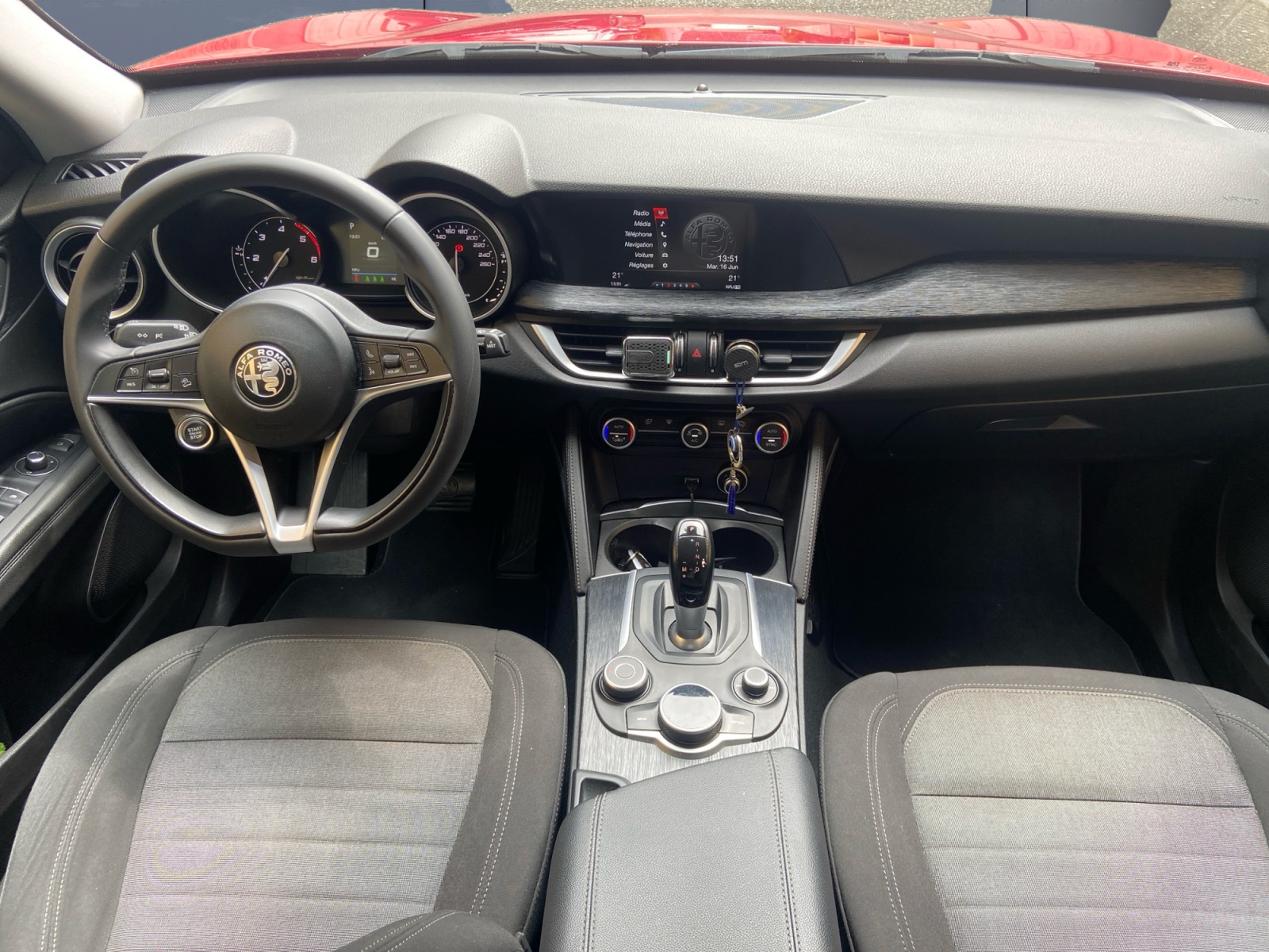 Alfa Romeo Stelvio 14