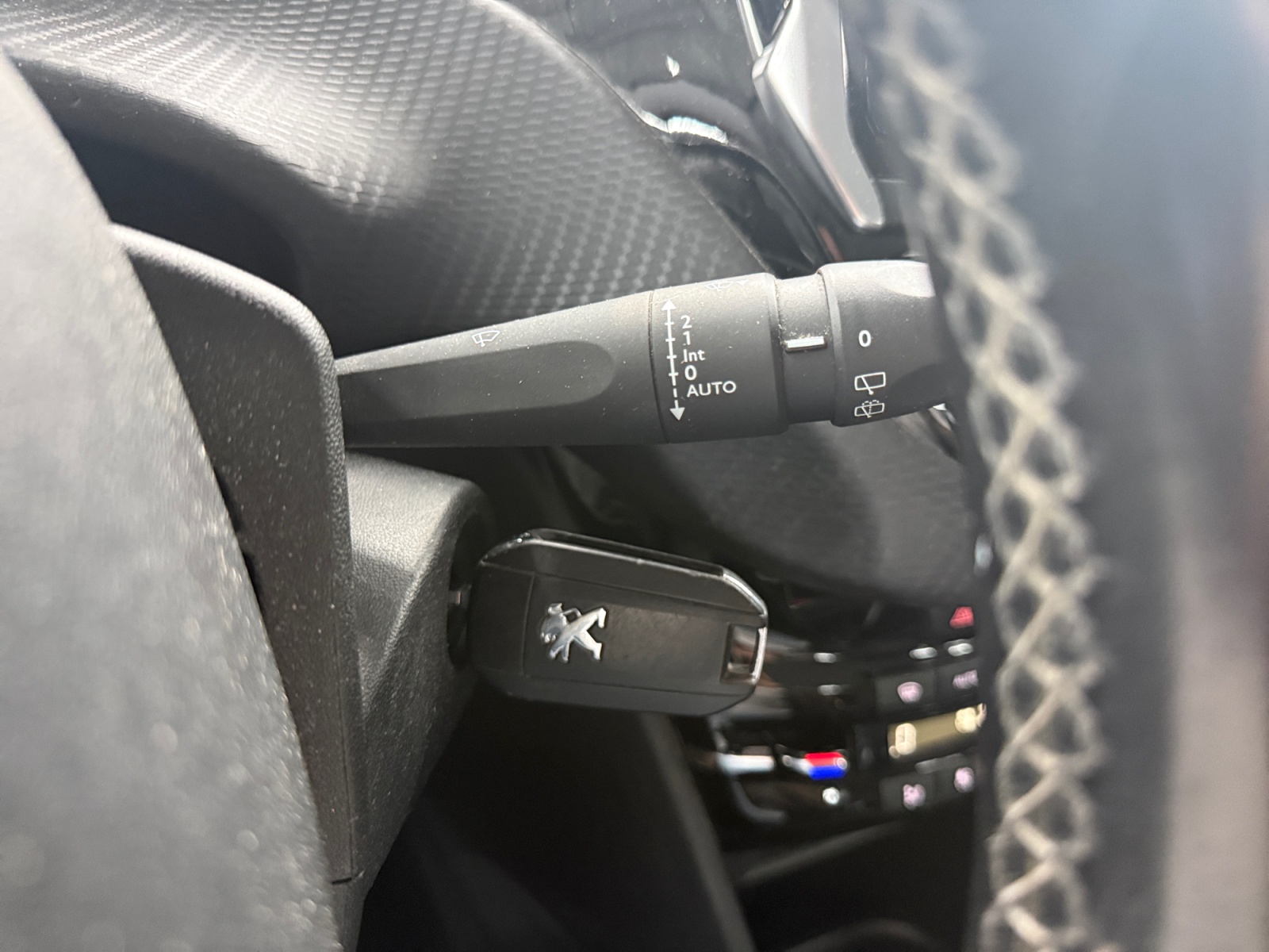 Peugeot 208 20