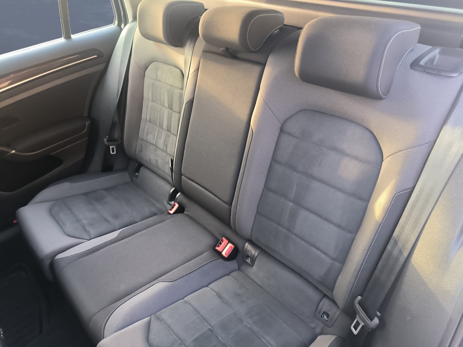Volkswagen Golf 10