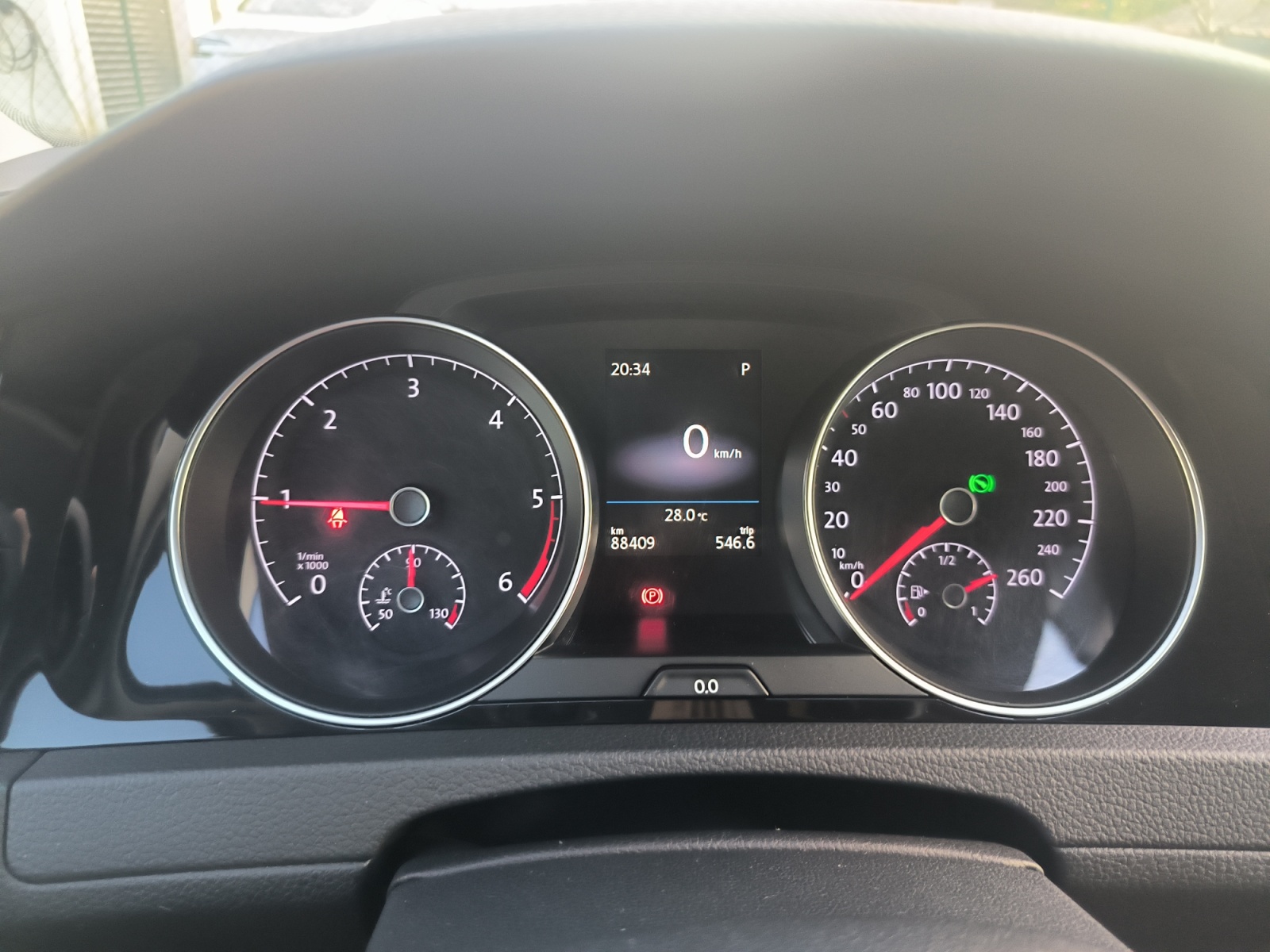 Volkswagen Golf 16