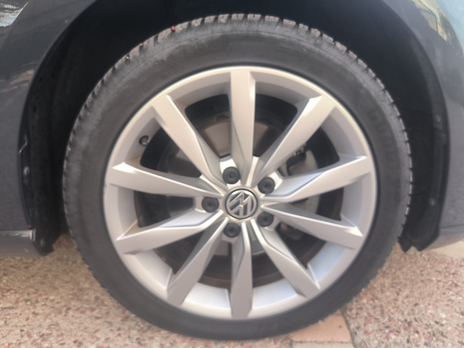 Volkswagen Golf 34