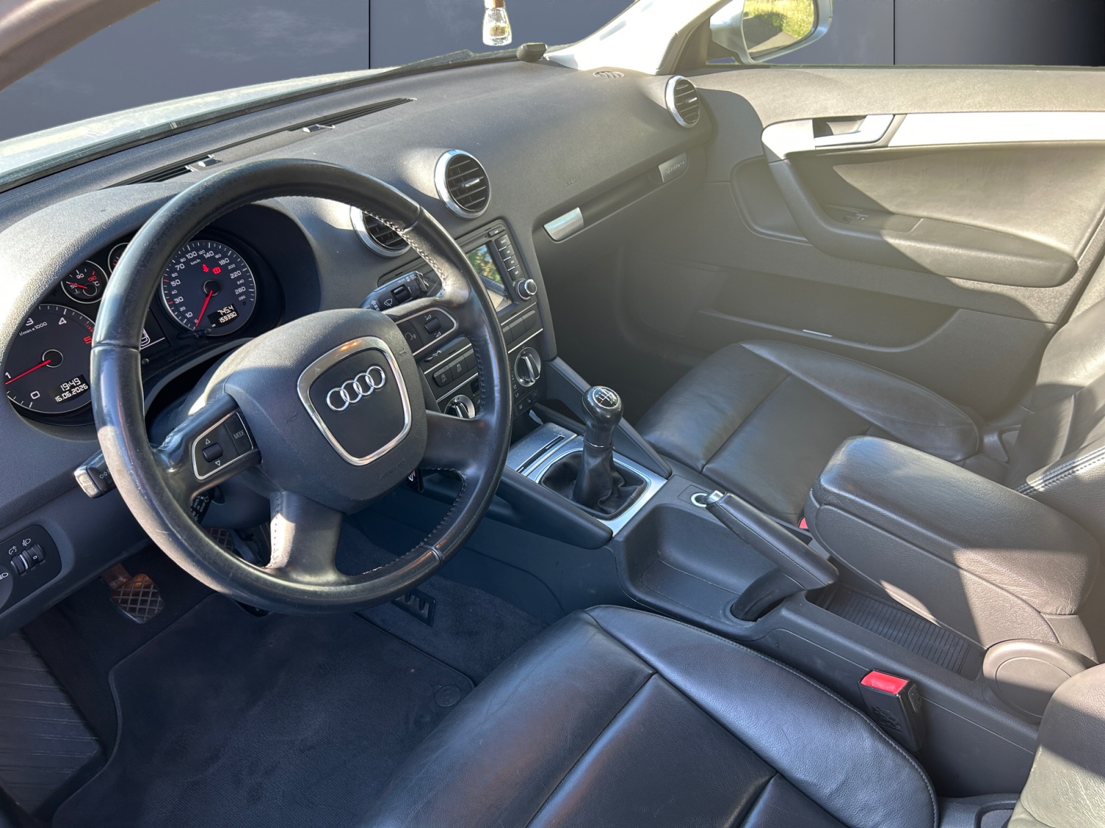 Audi A3 8