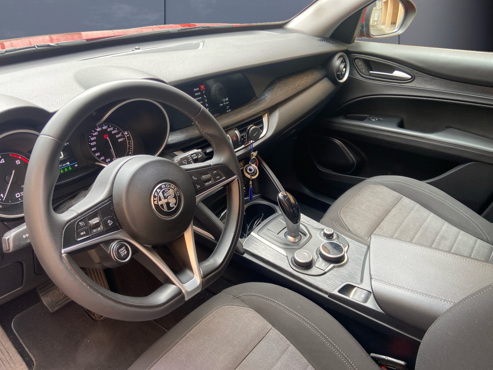 Alfa Romeo Stelvio 9