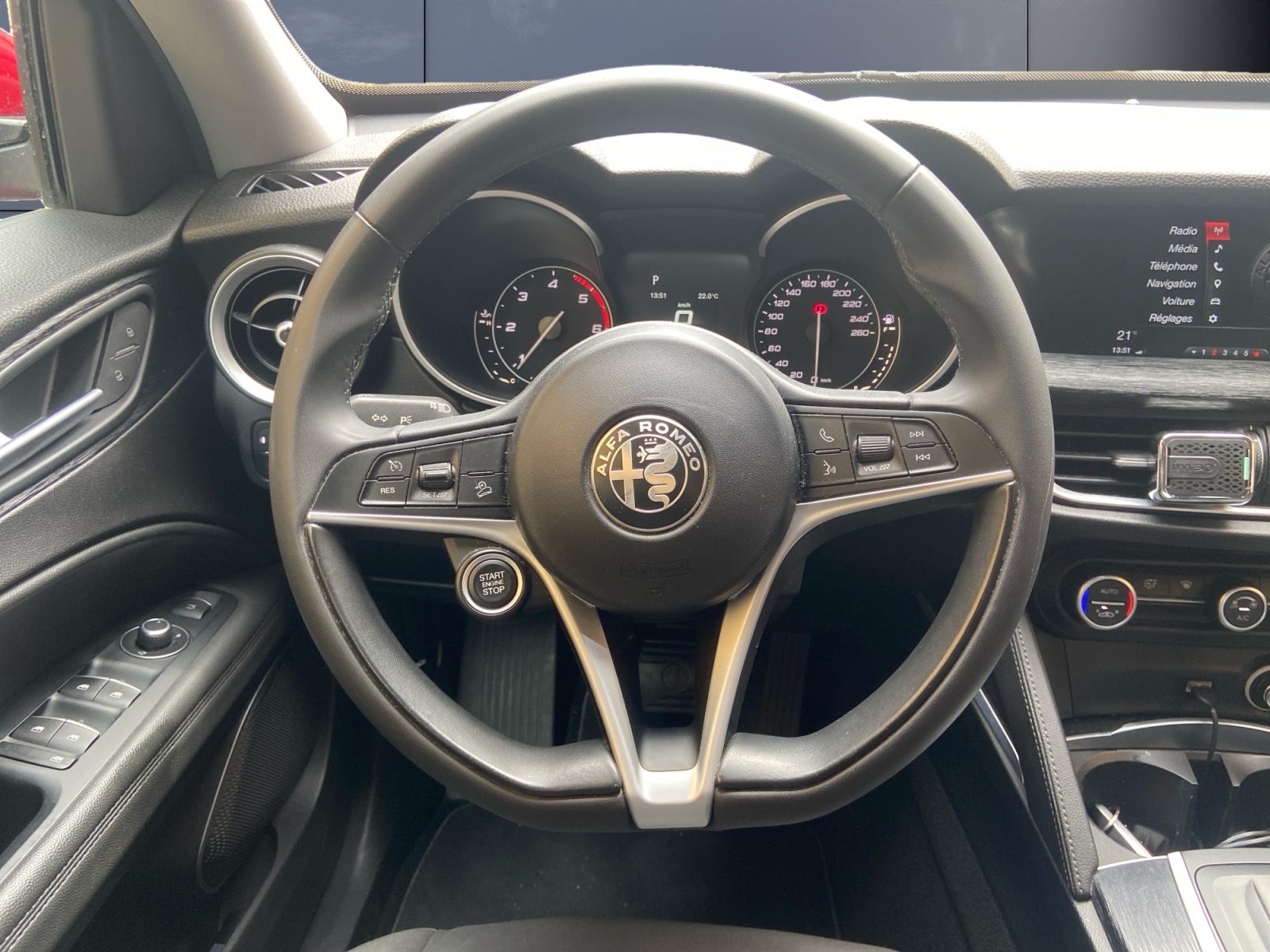 Alfa Romeo Stelvio 15