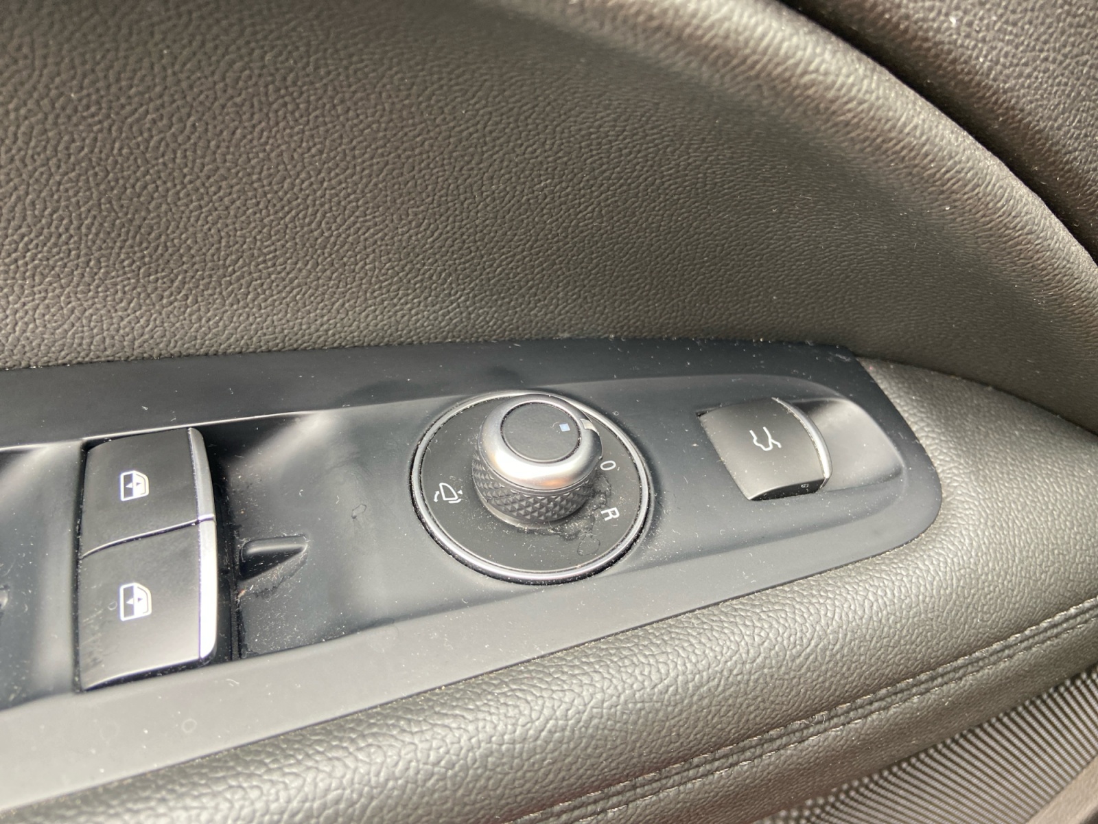 Alfa Romeo Stelvio 18