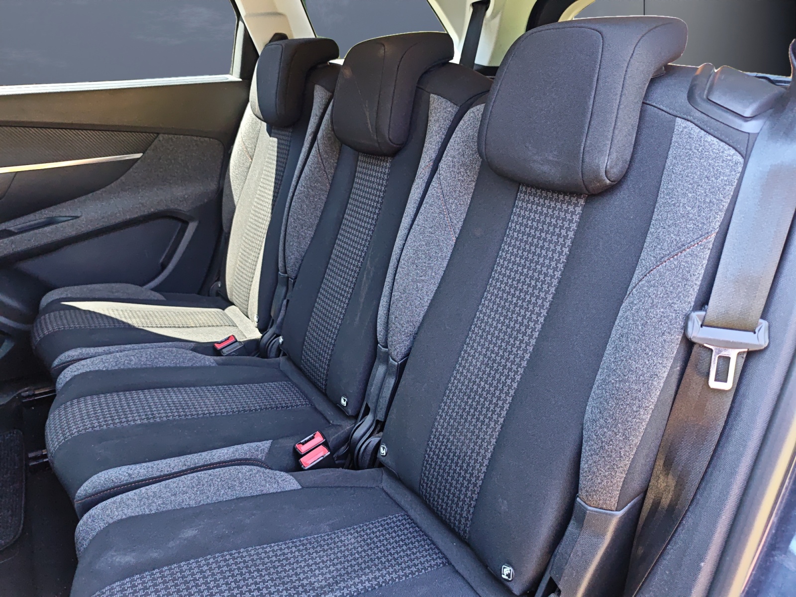 Peugeot 5008 10
