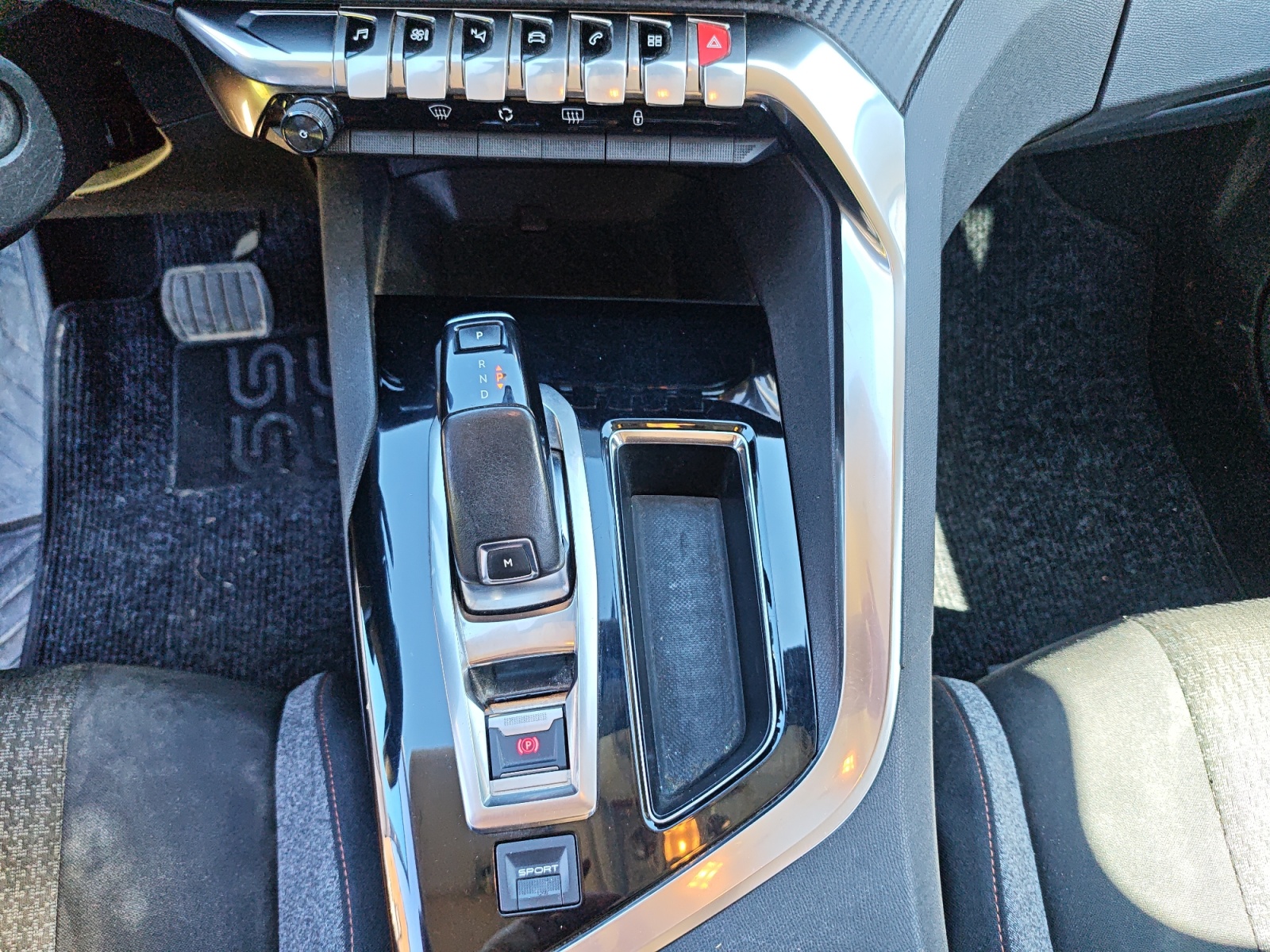 Peugeot 5008 22