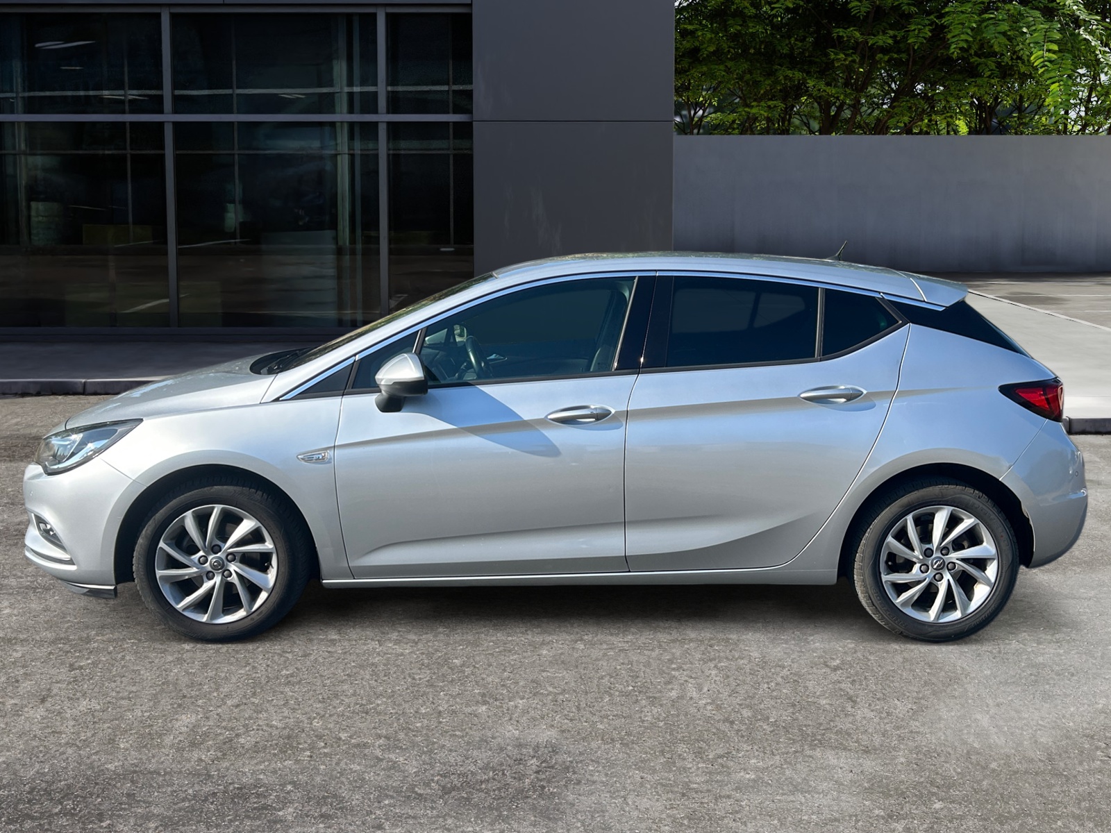 Opel Astra 1