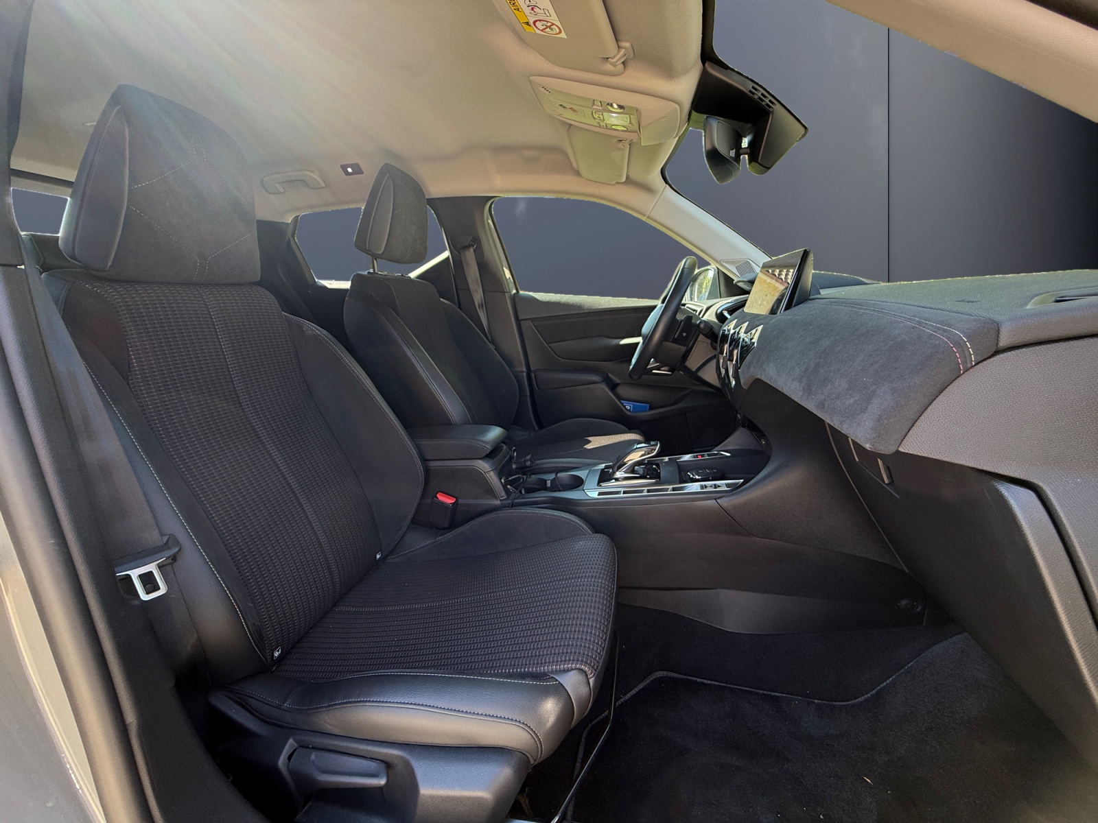Ds Automobiles Ds3 13
