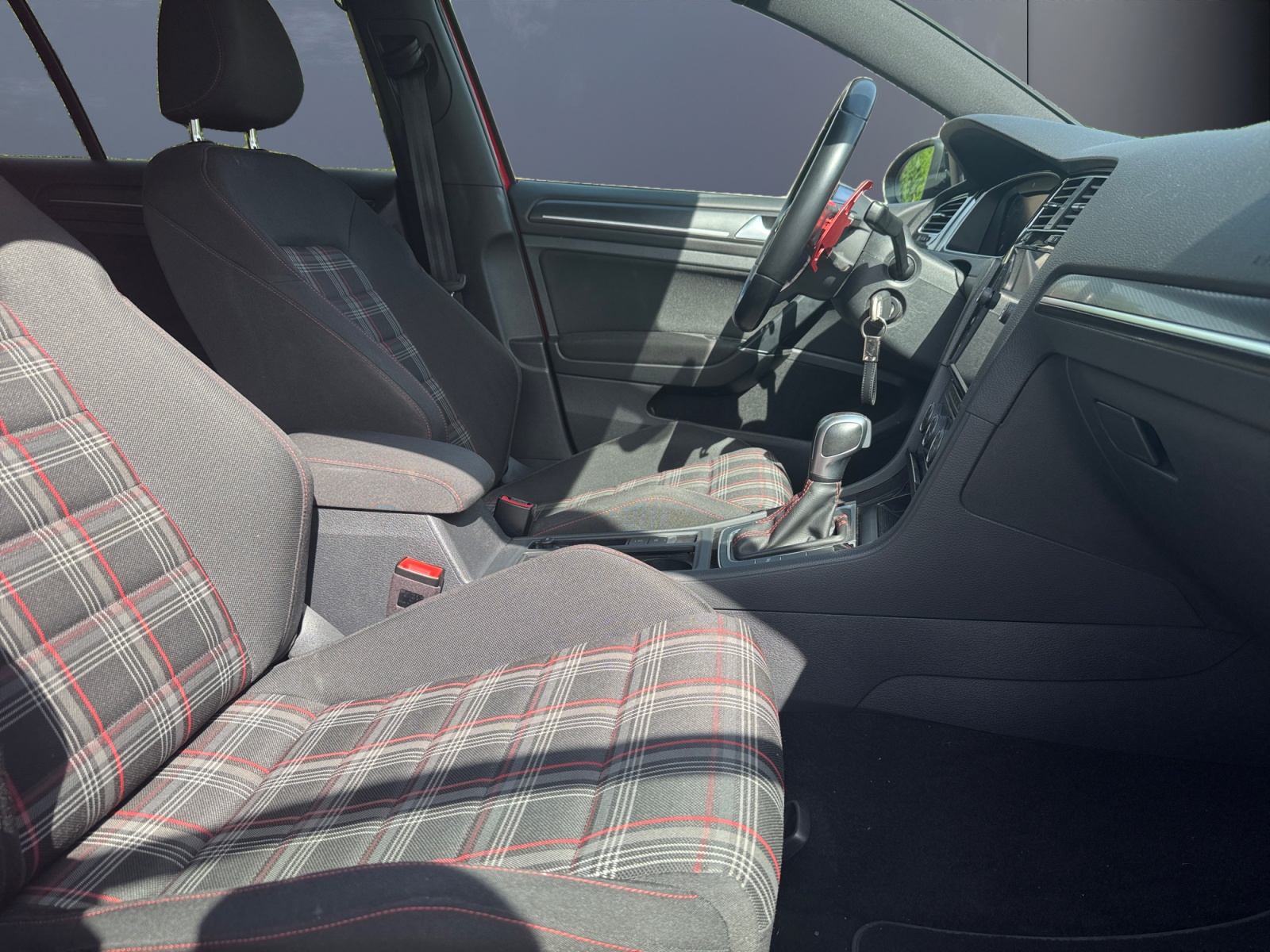 Volkswagen Golf 13