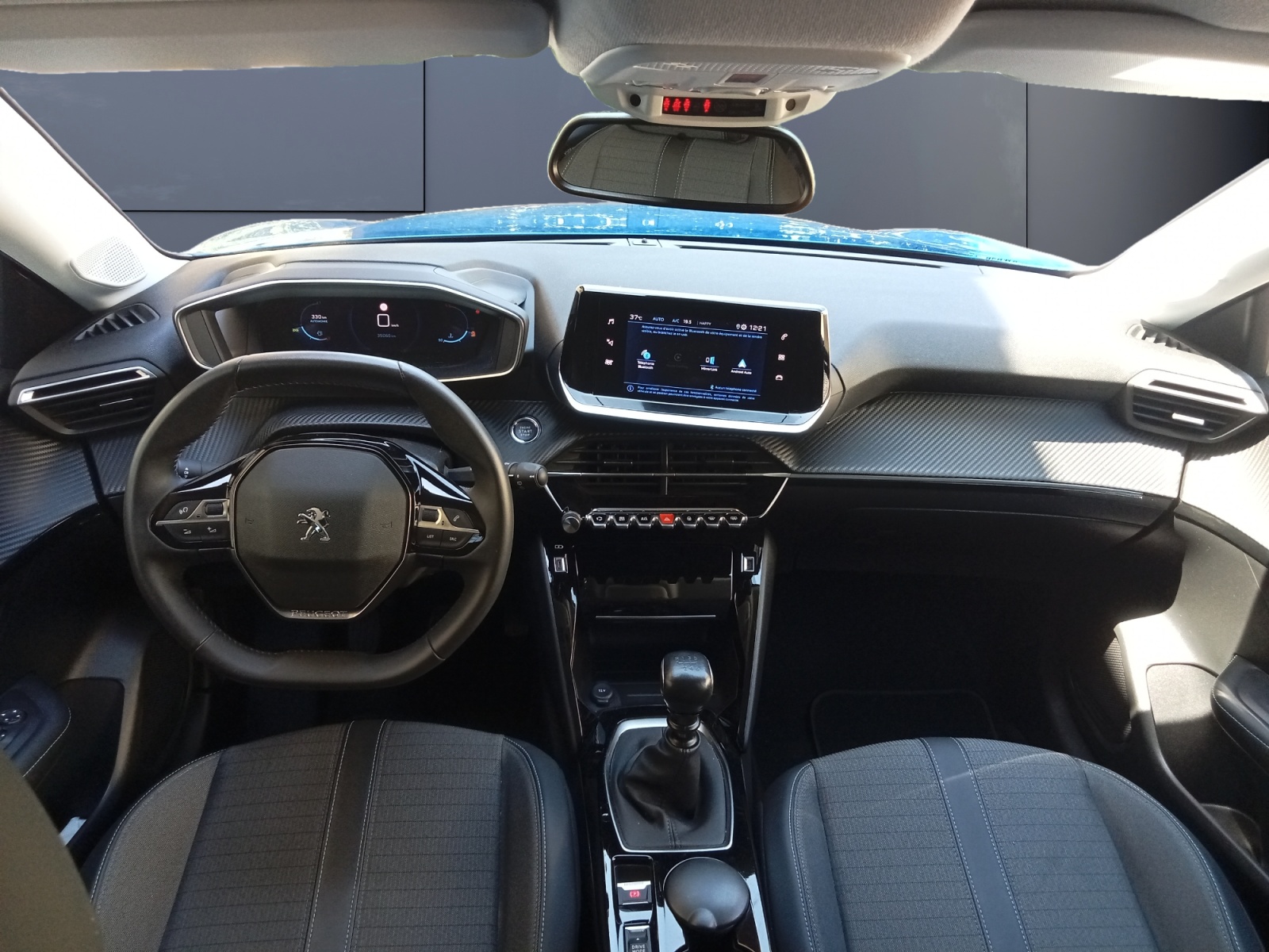 Peugeot 208 14