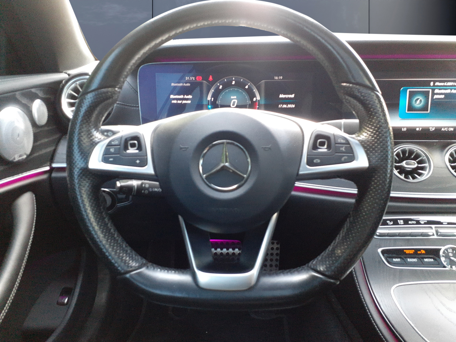 Mercedes-Benz Classe E 15