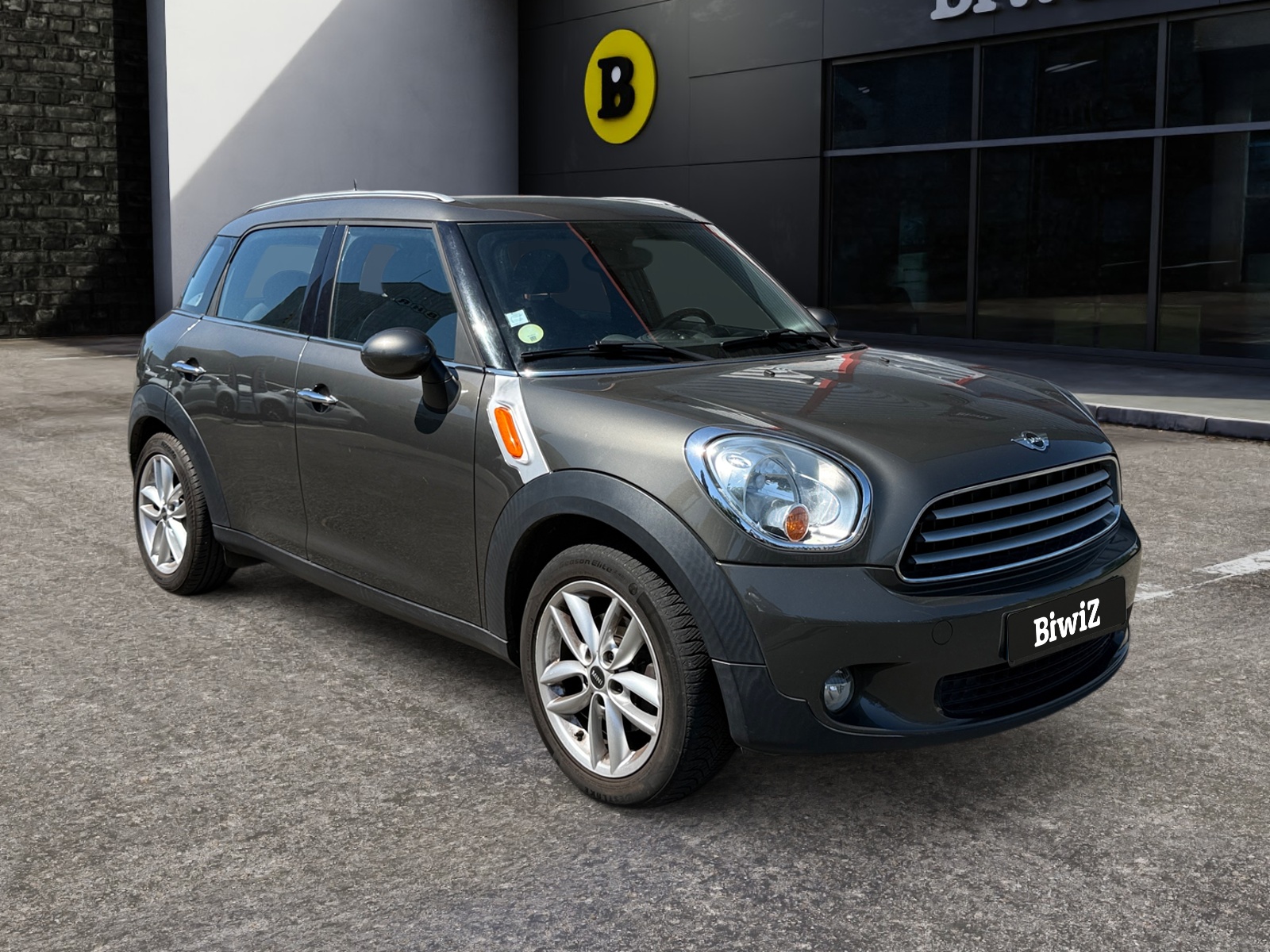 Mini Countryman 6