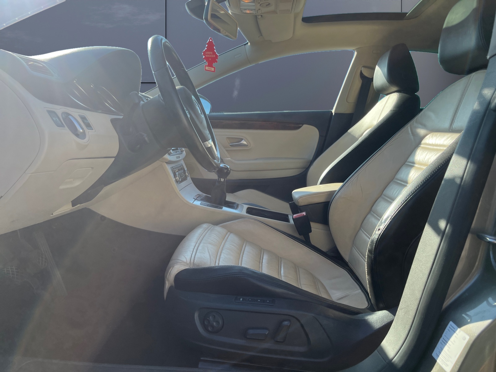 Volkswagen Passat 9