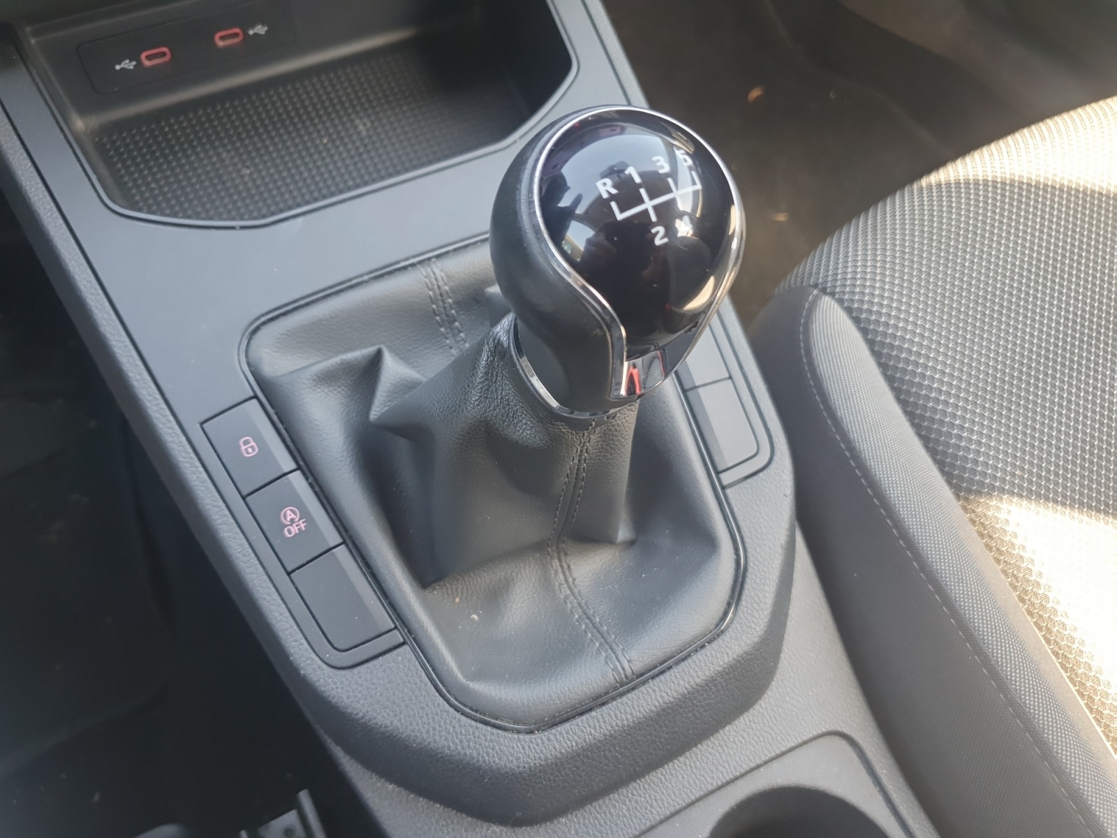 Seat Ibiza 24
