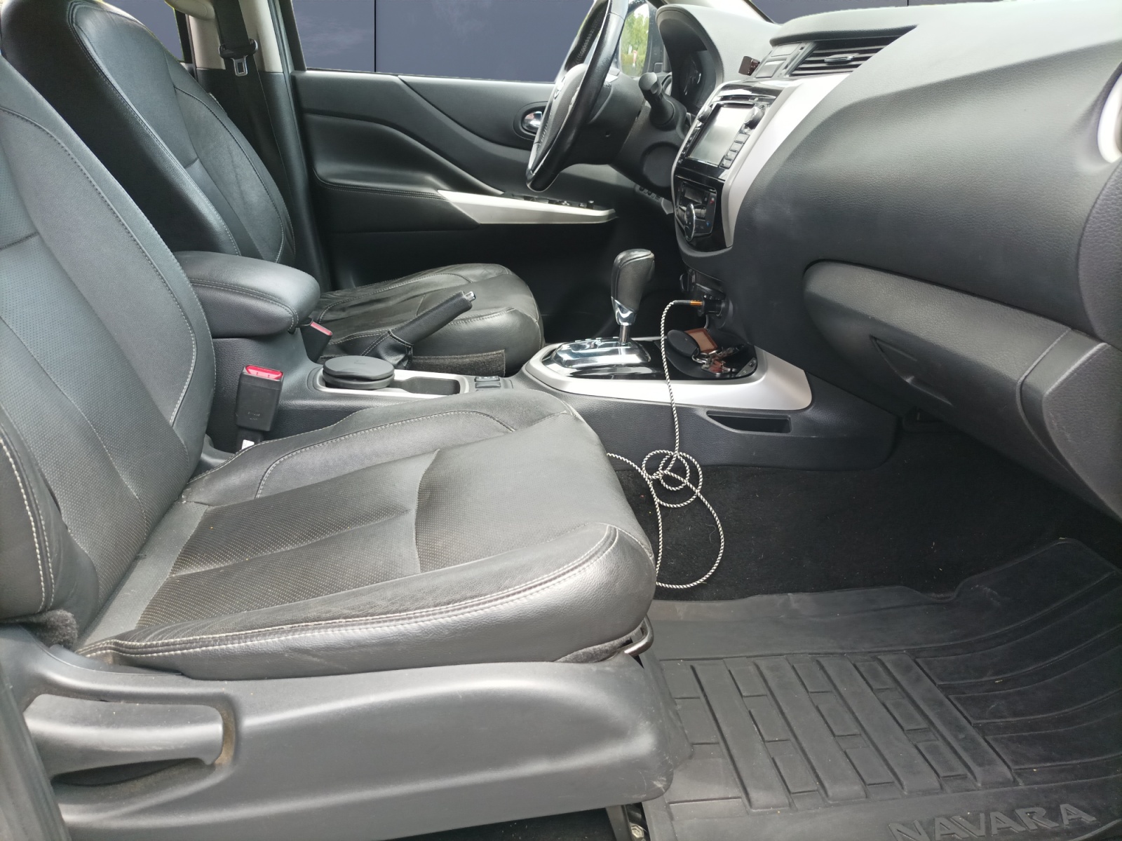 Nissan Np300 Navara 13