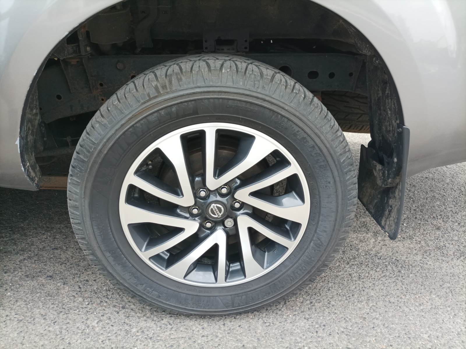 Nissan Np300 Navara 26