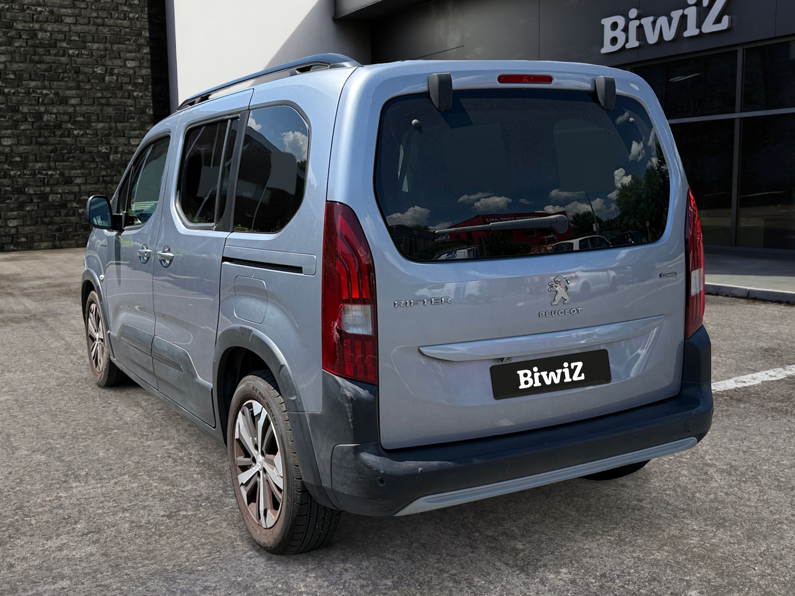Peugeot Rifter 2