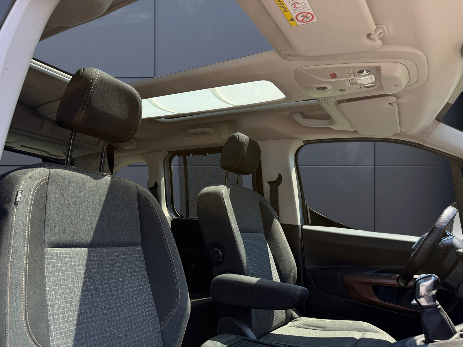 Peugeot Rifter 13