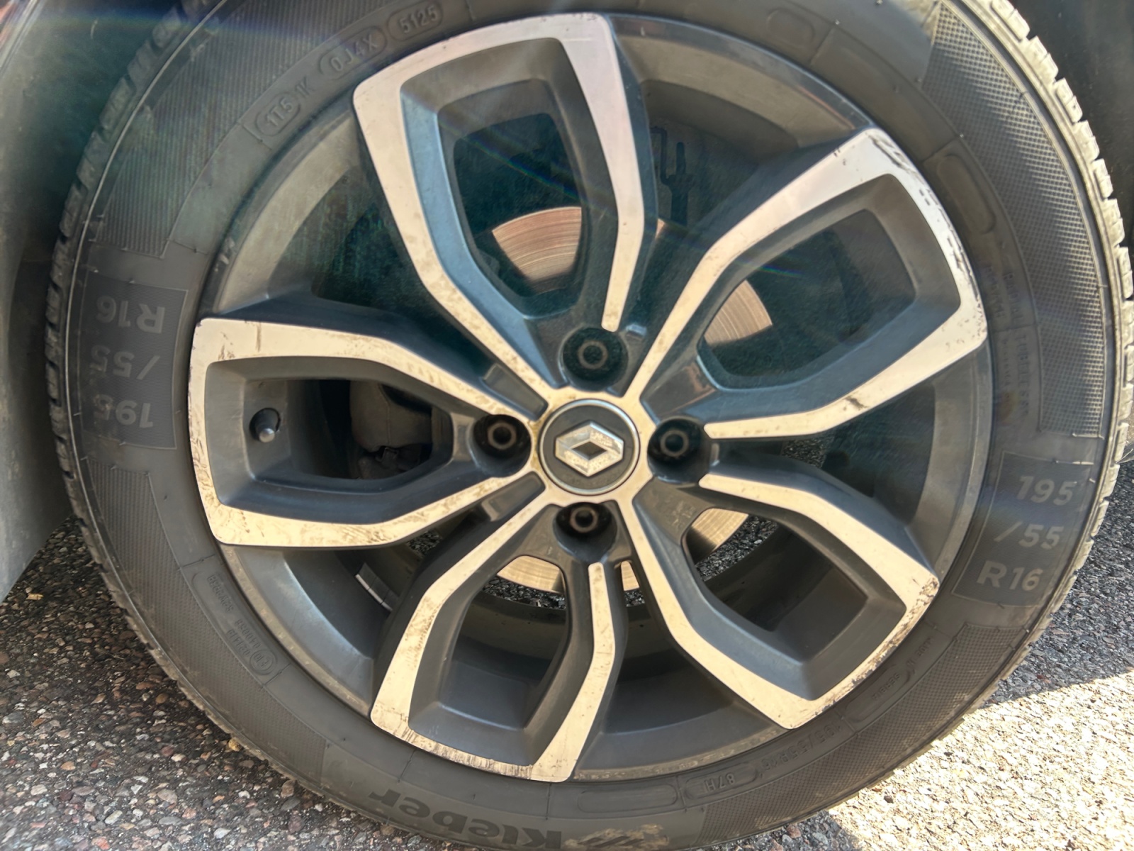 Renault Clio 31