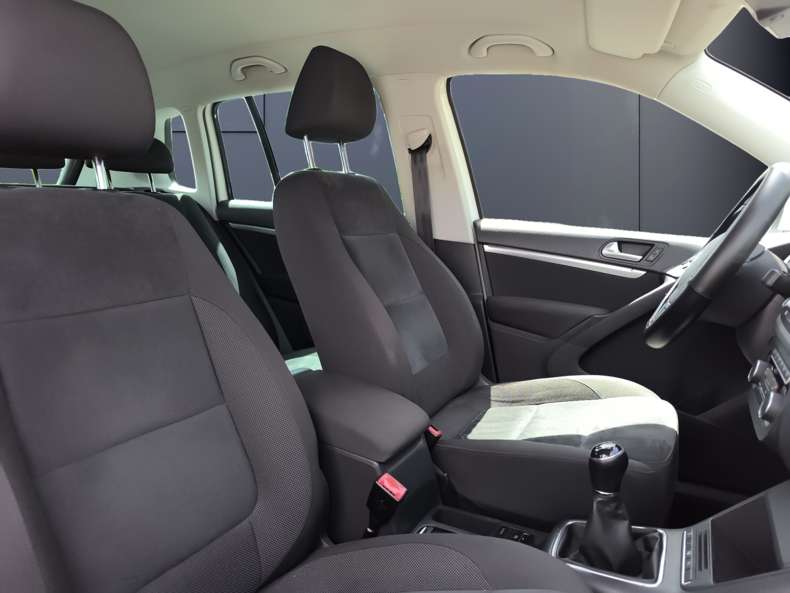Volkswagen Tiguan 13