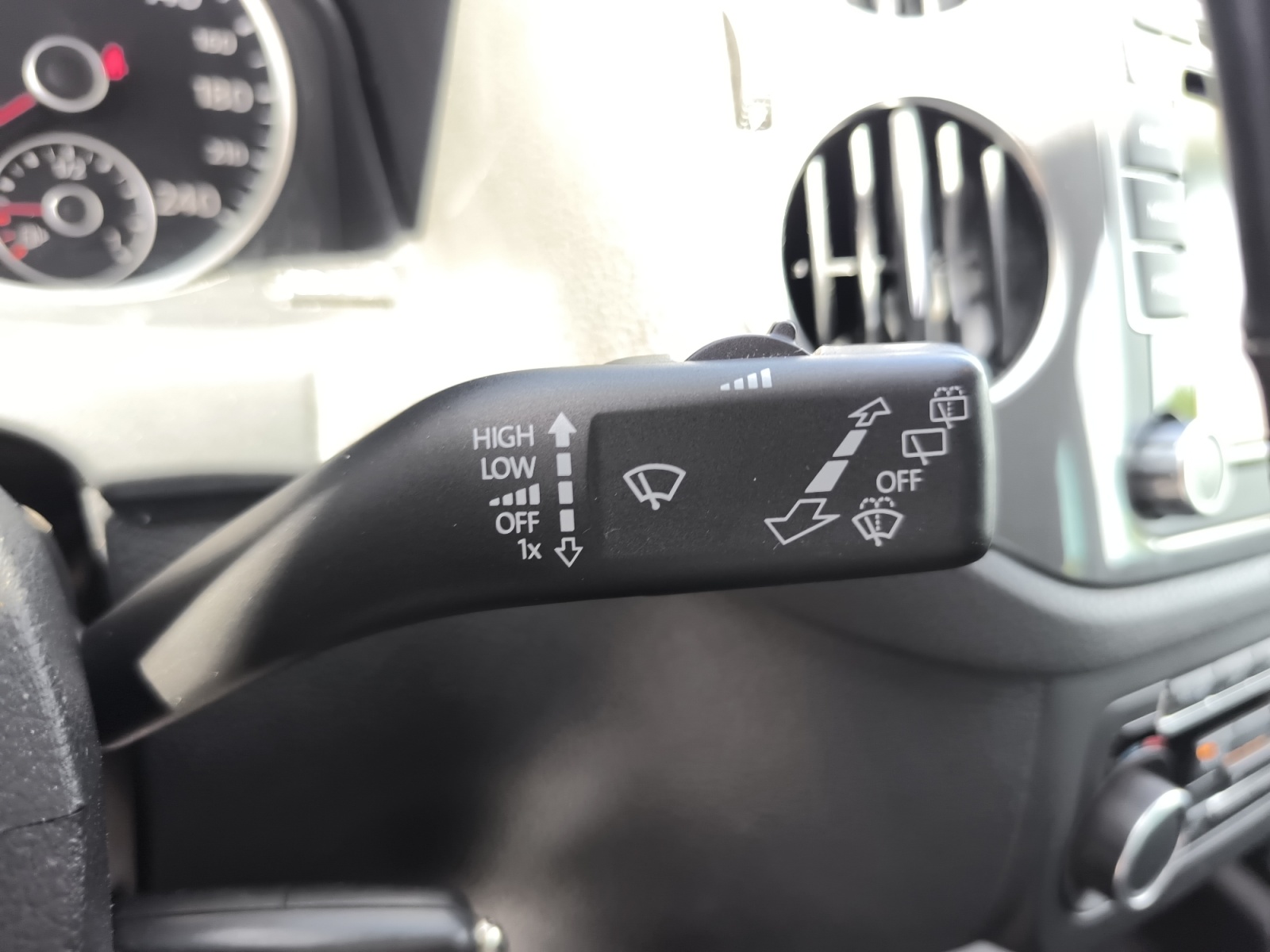 Volkswagen Tiguan 28