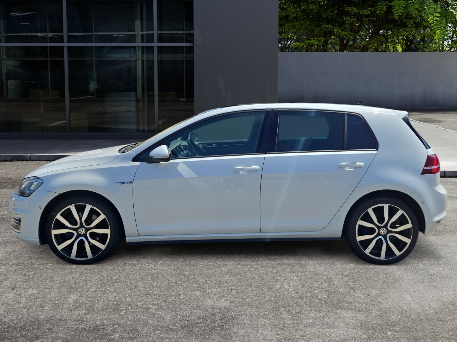 Volkswagen Golf 1