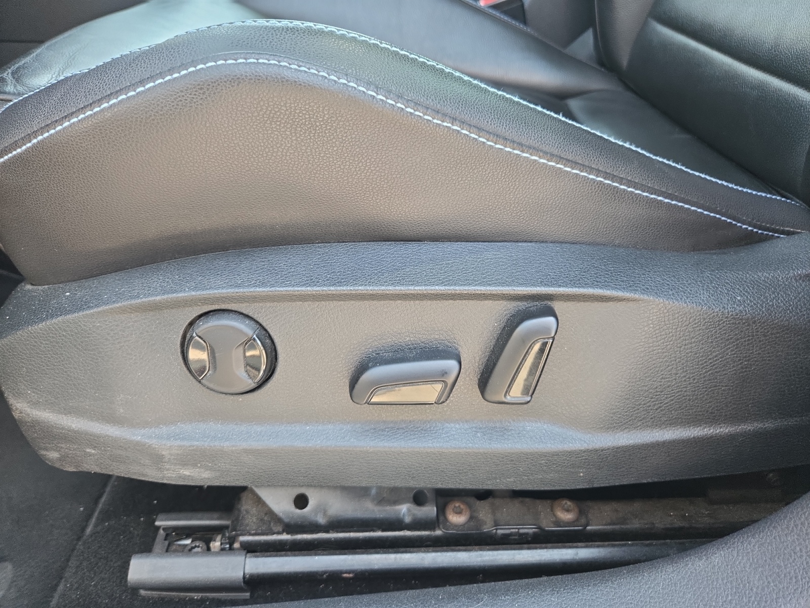 Volkswagen Golf 19