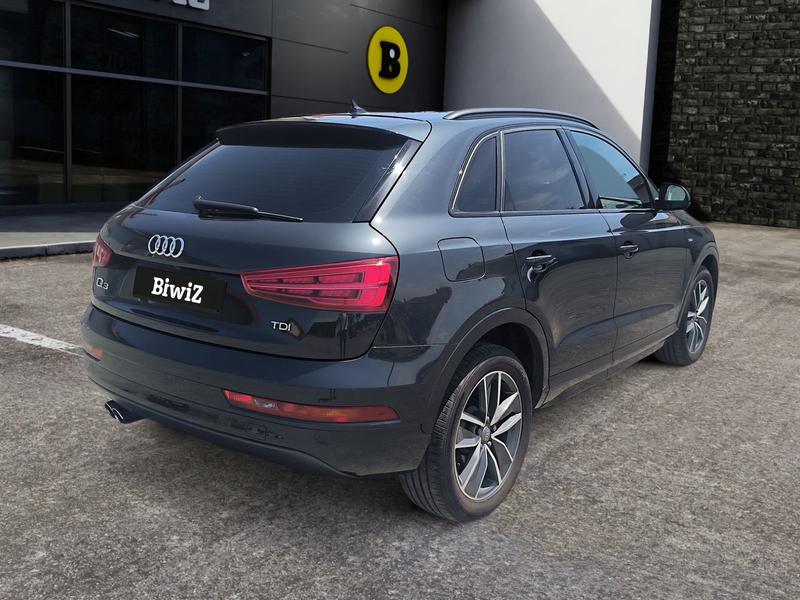 Audi Q3 4